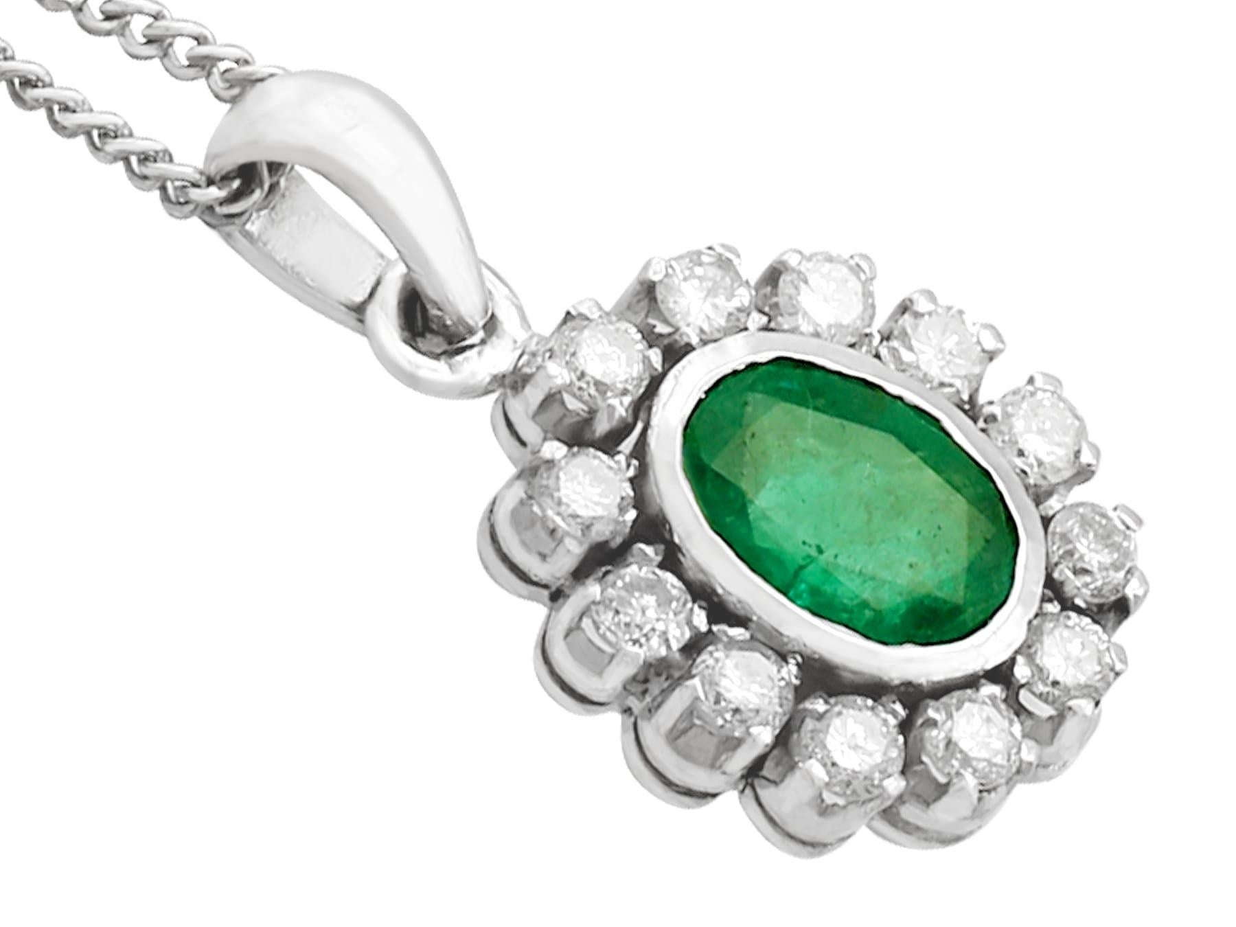 Mixed Cut Vintage 1970s 1.02 Carat Emerald and Diamond White Gold Pendant For Sale