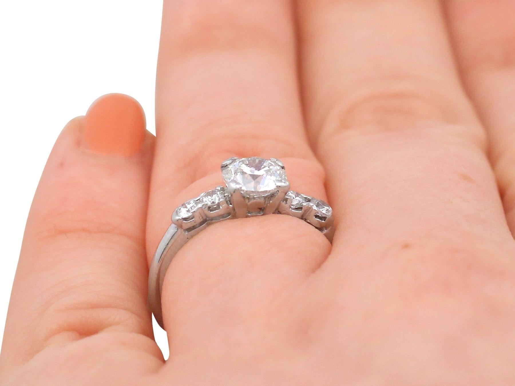Women's Vintage 1970s 1.21 Carat Diamond and Platinum Engagement Ring For Sale