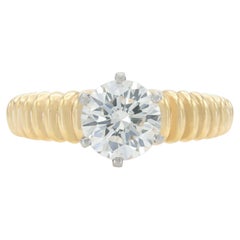 Anello di fidanzamento vintage anni
70 con diamante taglio rotondo da 1,22 carati