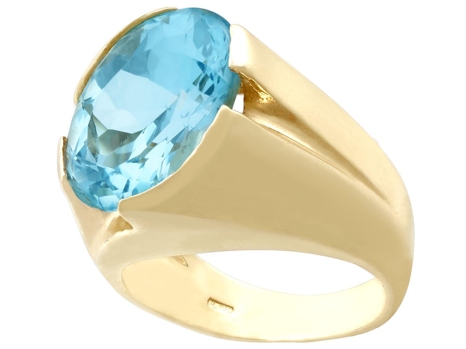 Retro Vintage 1970s 14.12 Carat Oval Cut Topaz Gold Cocktail Ring For Sale