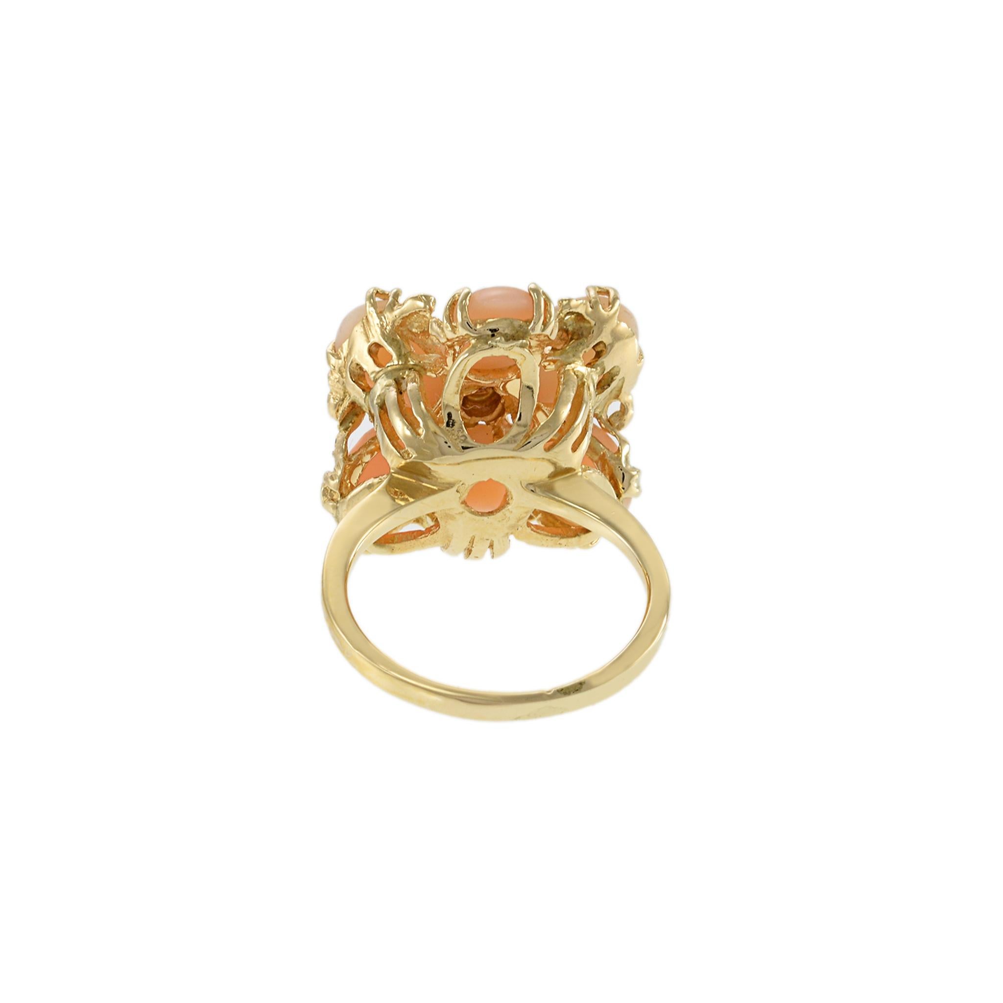 Femenino o masculino Anillo vintage de oro amarillo de 14 quilates de los años 70 con coral piel de ángel, rubí y diamantes en venta