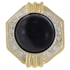 Vintage 1970s 14KT Yellow Gold Diamond and Black Onyx Ring