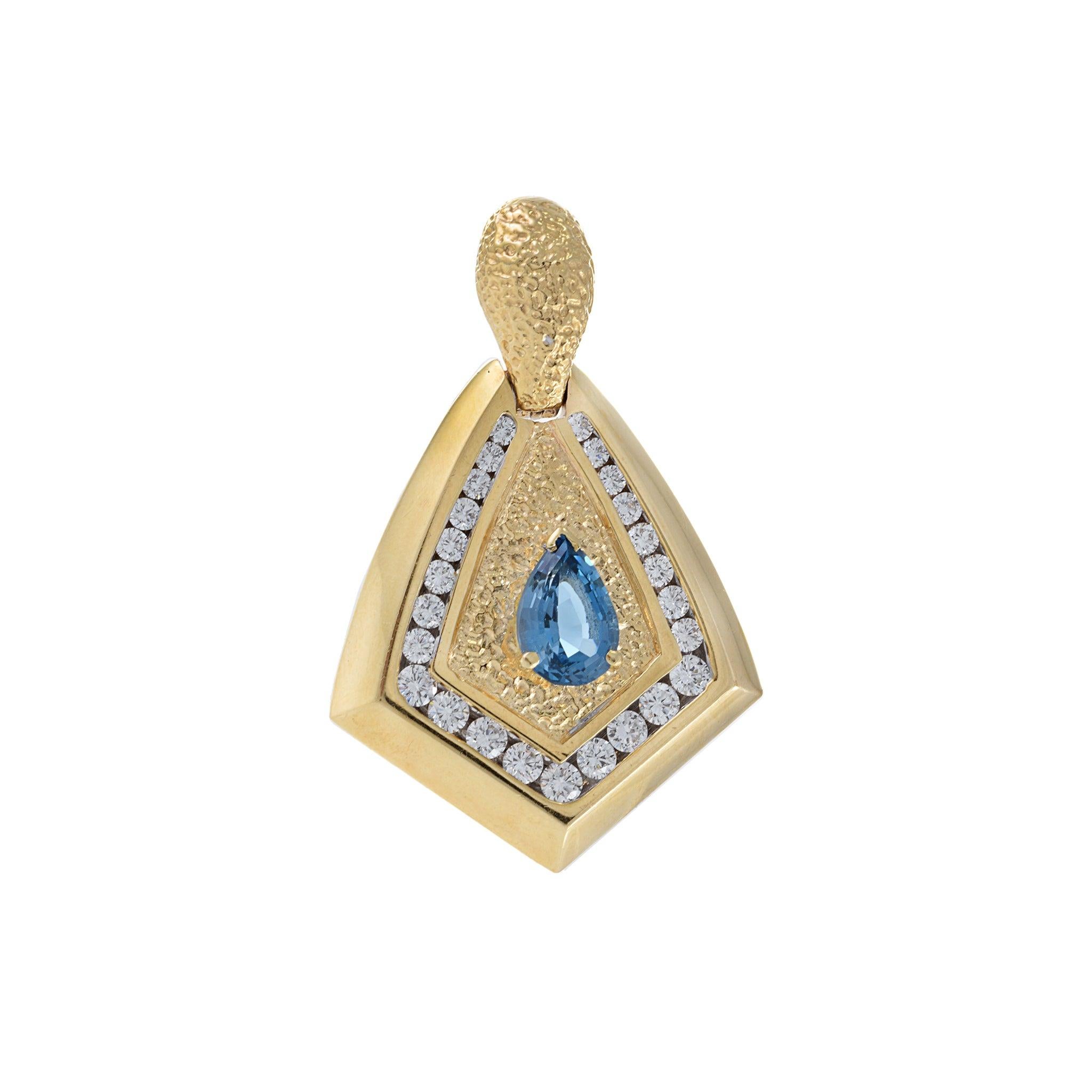 This stunning pendant boasts a 2.00CT-TW pear shaped blue topaz and 2.00CT-TW F-VS round brilliant cut diamonds, making it a valuable addition to your jewelry collection. With a total carat weight of 4.00CT-TW, this pendant offers a significant