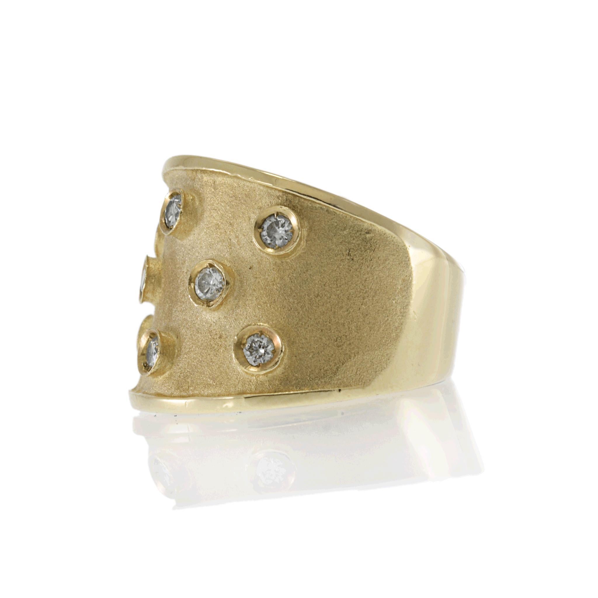 Vintage anni '70: fascia per sigari in oro giallo 14KT con diamanti In condizioni buone in vendita a New York, NY