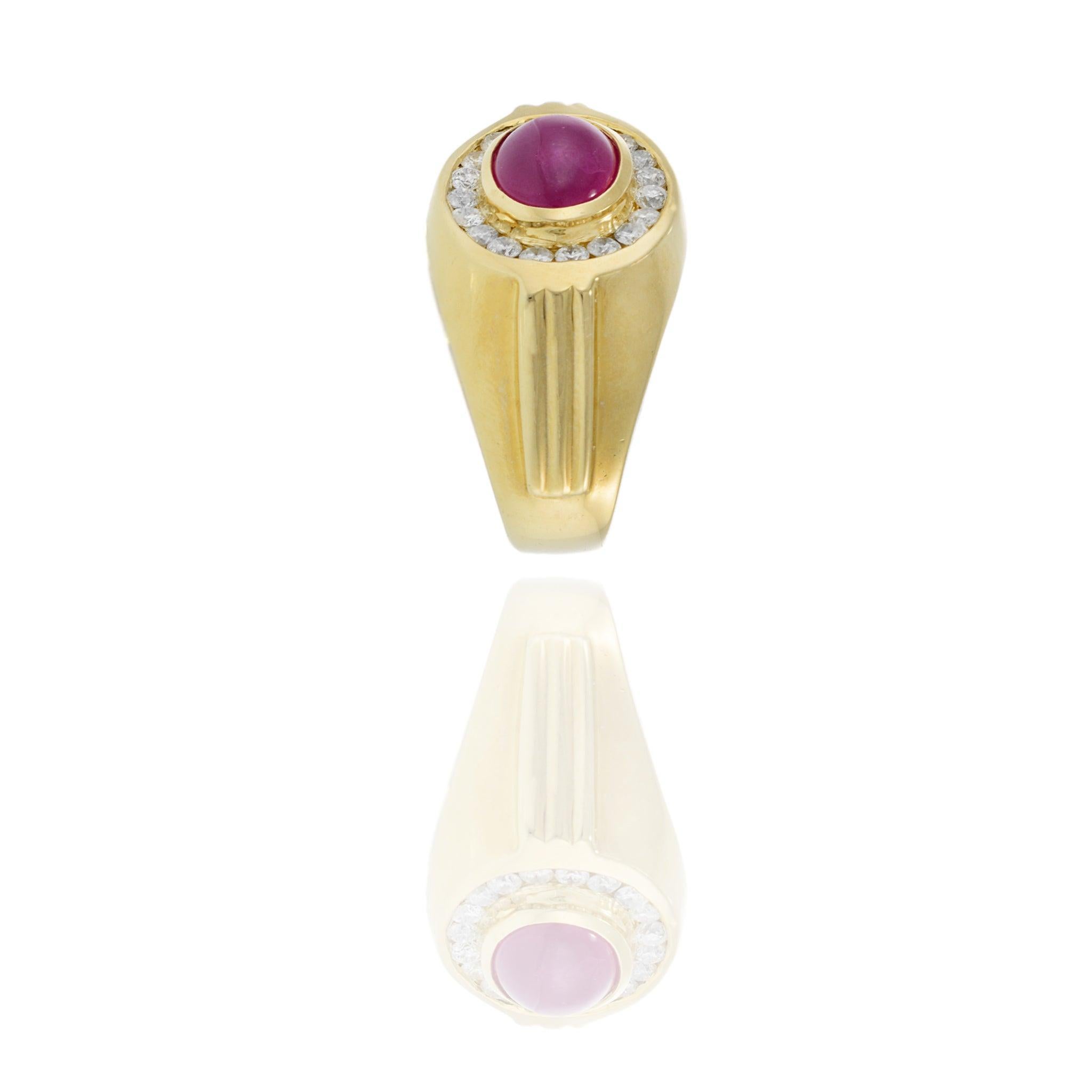 Vintage 1970s 14KT Yellow Gold Ruby and Diamond Cabochon Ring For Sale 3