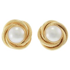 Vintage 1970s 14KT Yellow Gold Swirl Earrings with 15mm Mobe Pearls