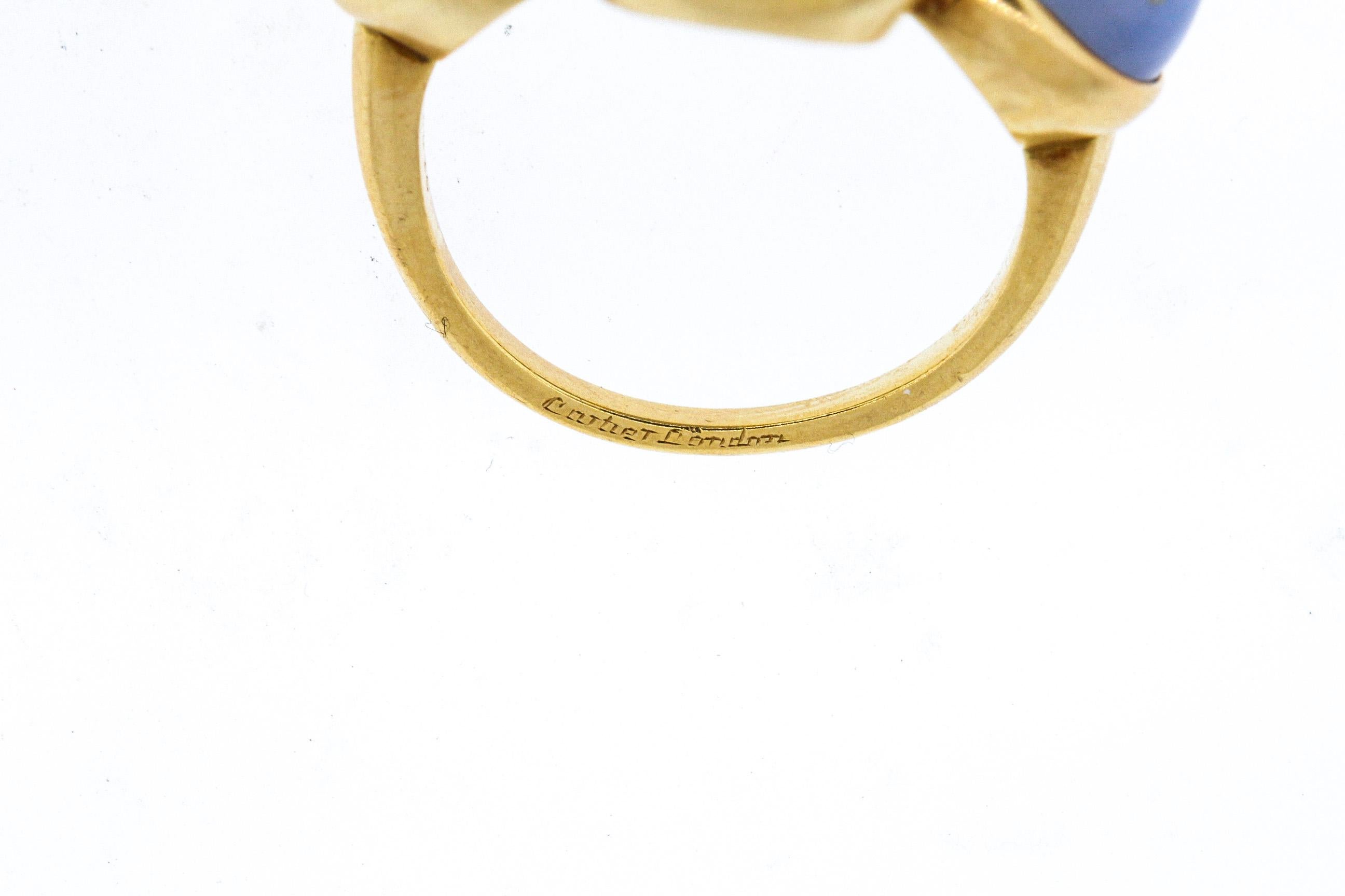 Women's or Men's Vintage 1970s 18 Karat Gold Cartier Cabochon Chalcedony Bubble Ring