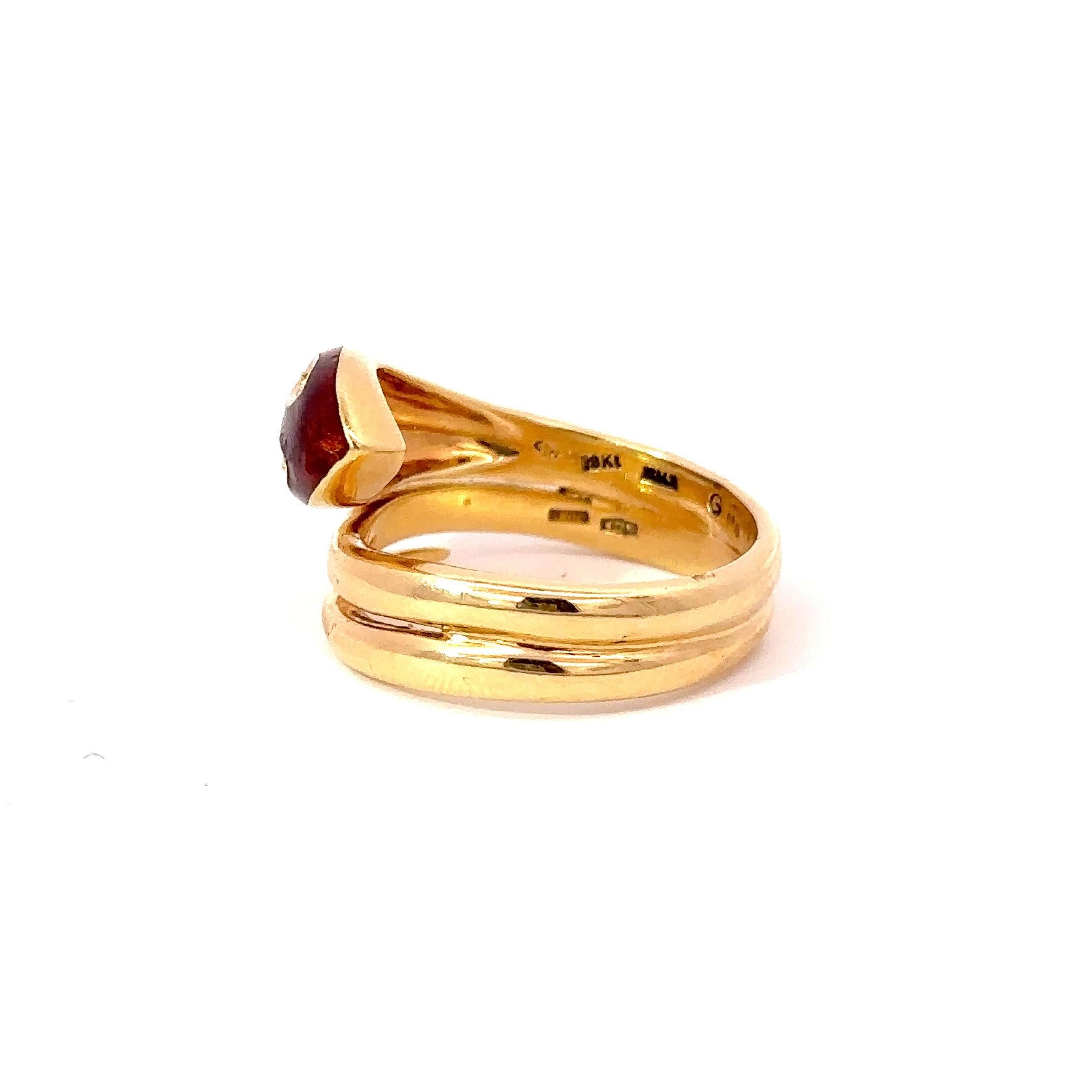 Vintage 1970er Jahre 18KT Gelbgold Rote Emaille und Diamant Schlangen-Wickelring (Retro) im Angebot