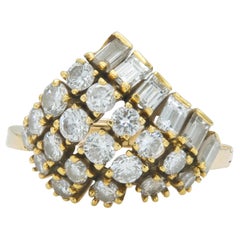 Anello vintage anni
70 con diamanti taglio baguette e tondo da 2,10 carati