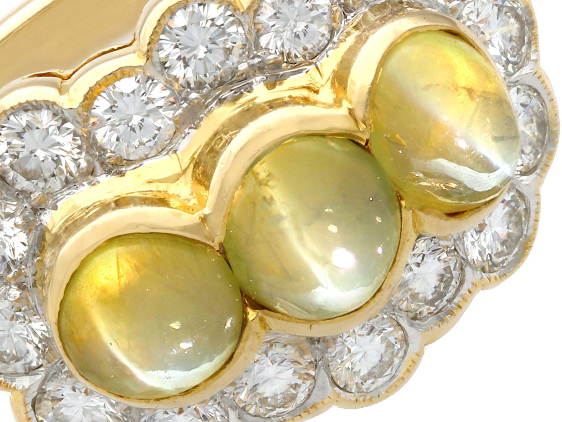 Round Cut Vintage 1970s 2.19Ct Cabochon Cut Chrysoberyl and Diamond Gold Cocktail Ring For Sale