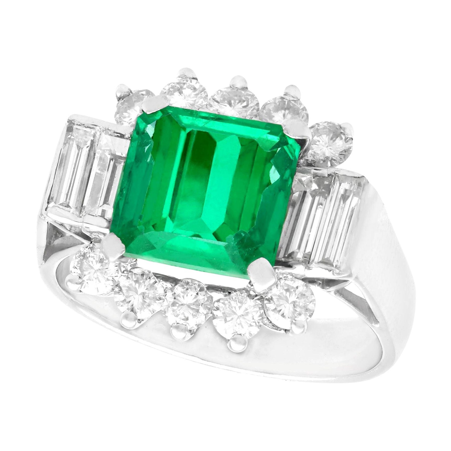 Vintage 1970er Jahre Cocktail-Ring, 3,05 Karat Smaragd, Diamant, Weißgold