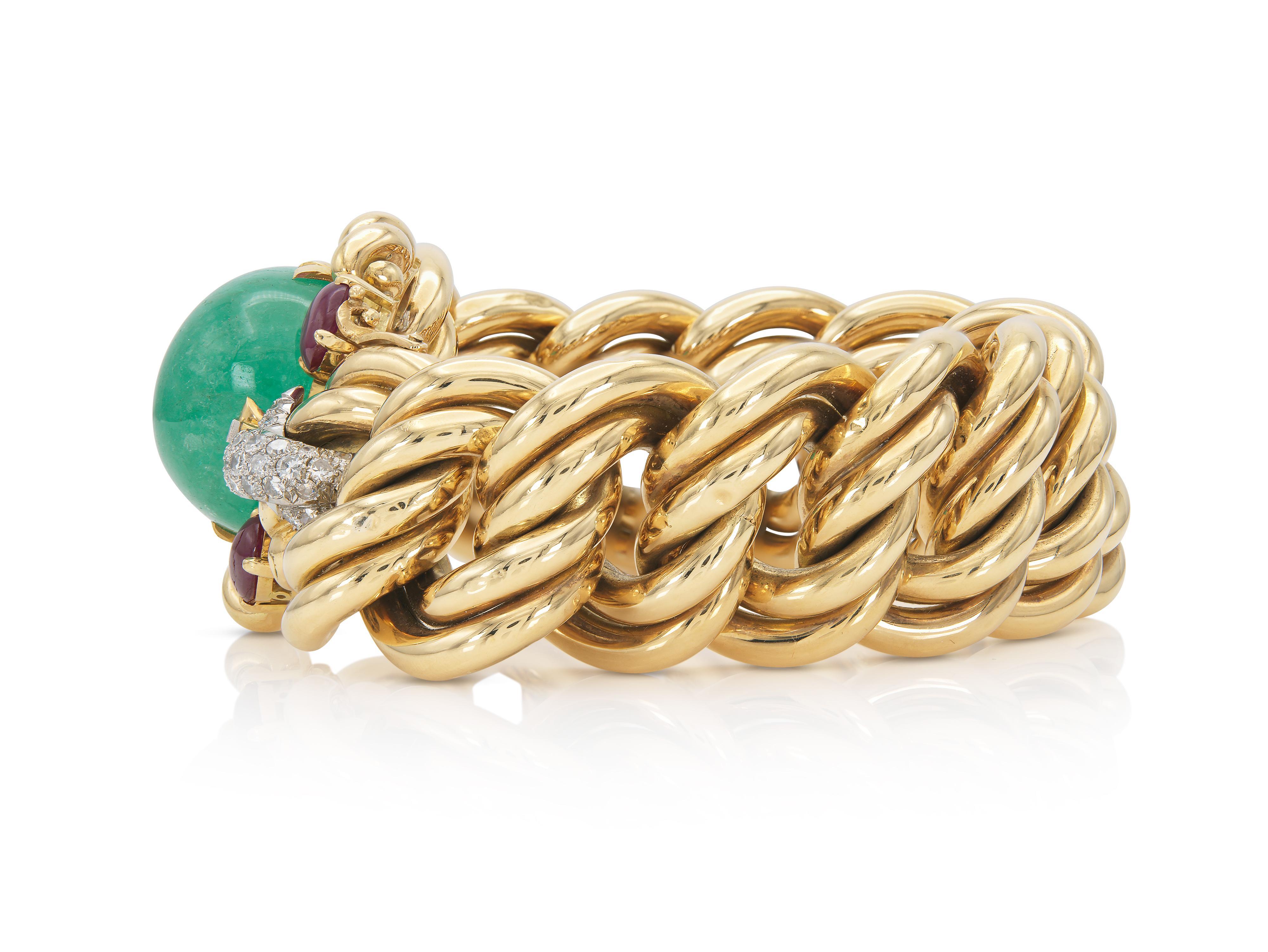 Vintage 1970s 57.80 Carat Cabochon Emerald Bracelet with Rubies and Diamonds In Good Condition In New York, NY