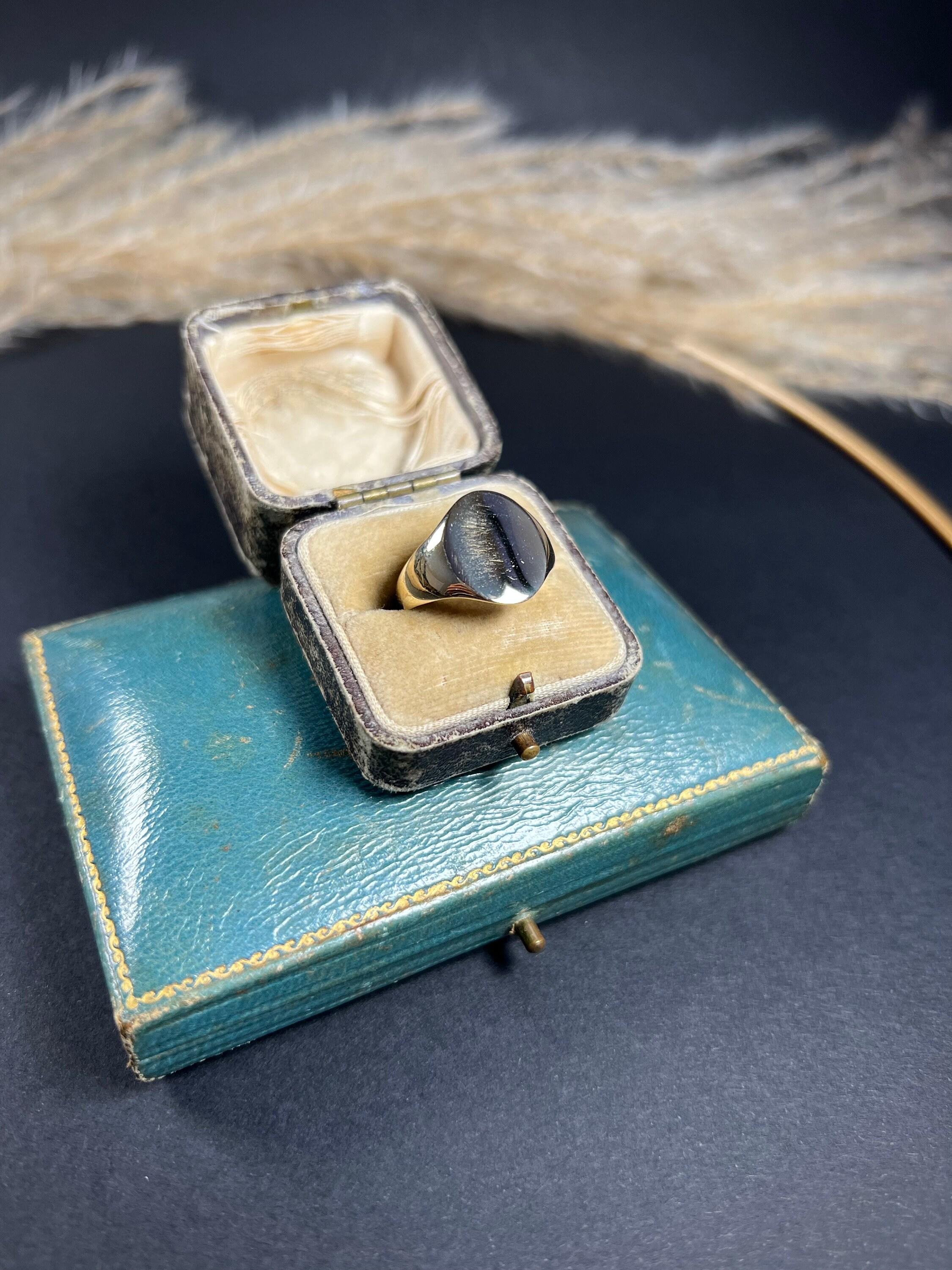 Vintage 1970's 9ct Gold Oval Signet Ring en vente 6