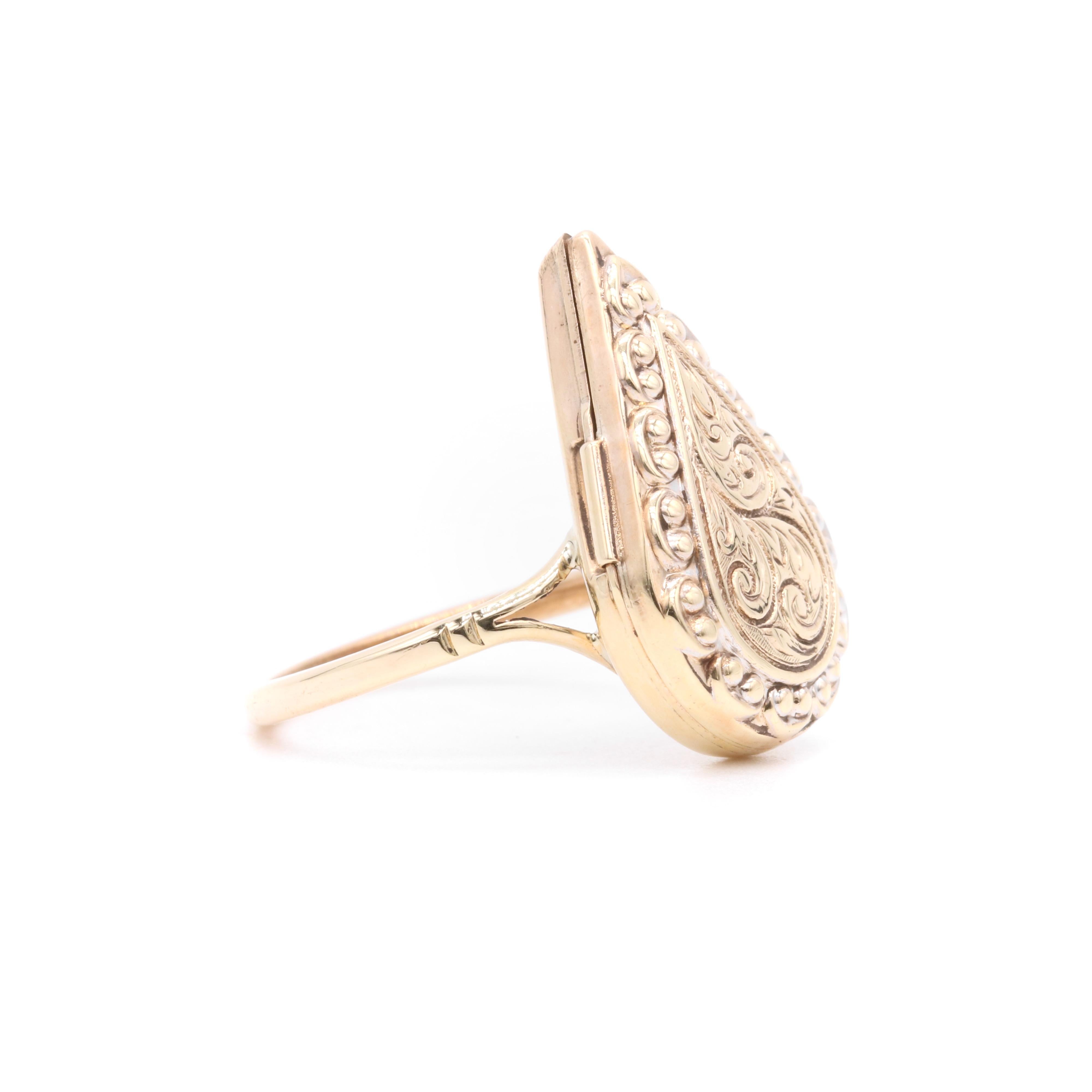 Vintage 1970s 9K Yellow Gold Teardrop Shaped Engraved Locket Ring 1