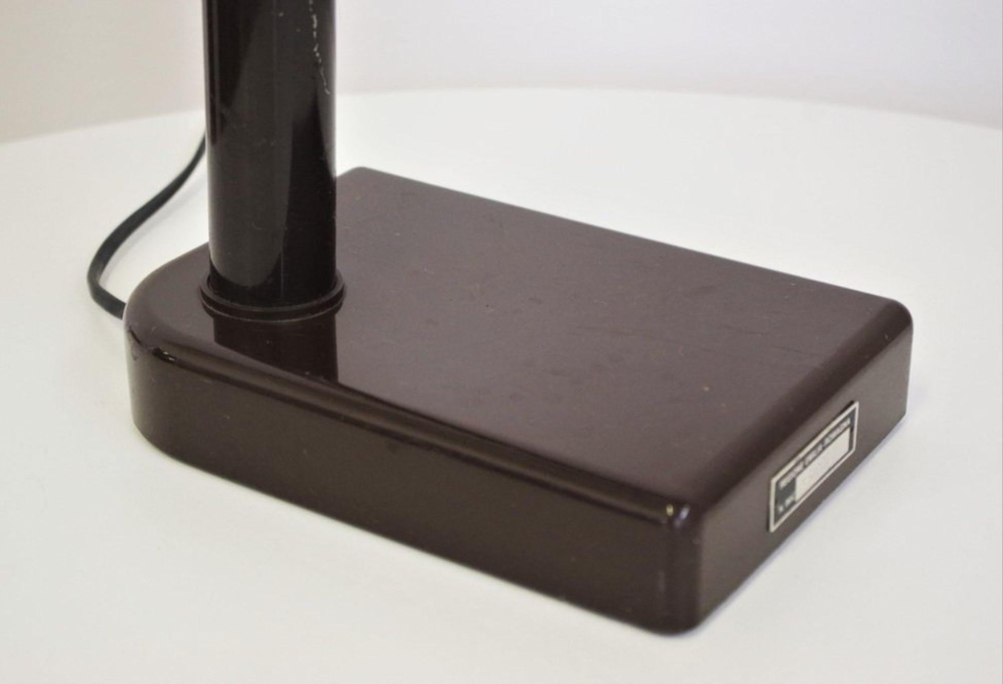 Plastic Vintage 1970s Adjustable Table Lamp by Vico Magistretti - Iconic Design For Sale