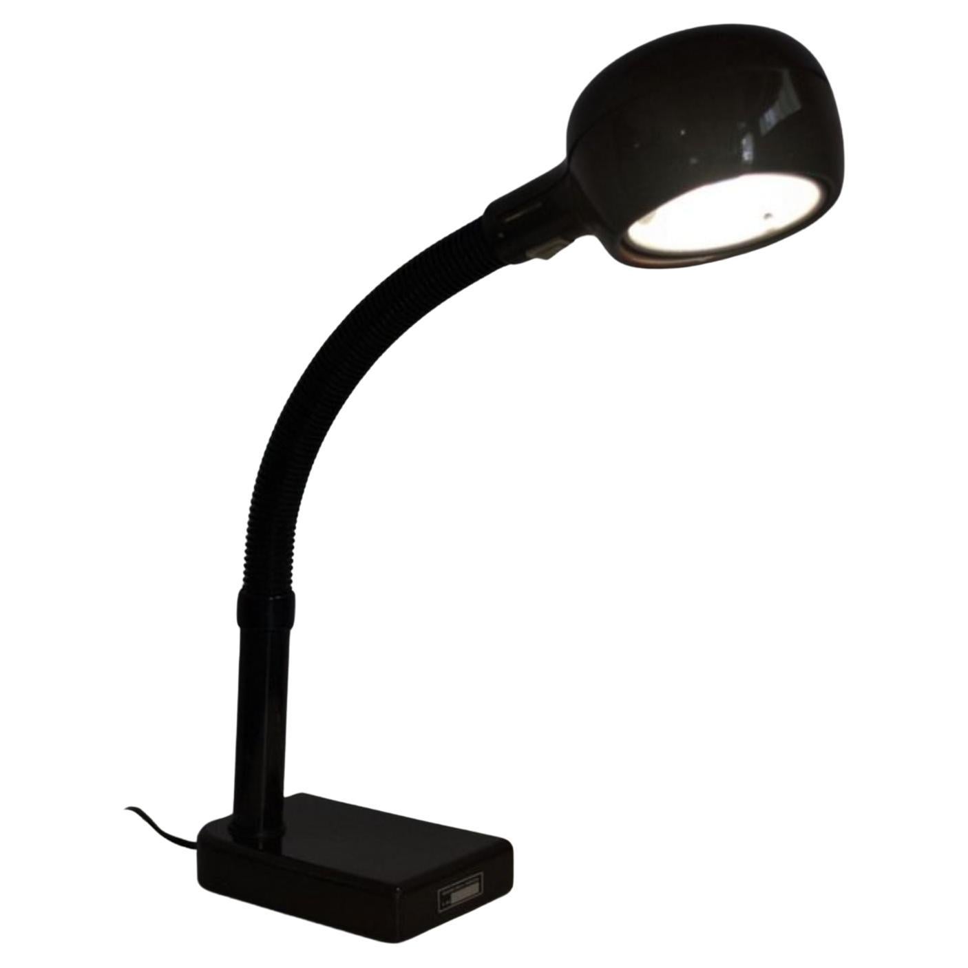 Vintage 1970s Adjustable Table Lamp by Vico Magistretti - Iconic Design For Sale