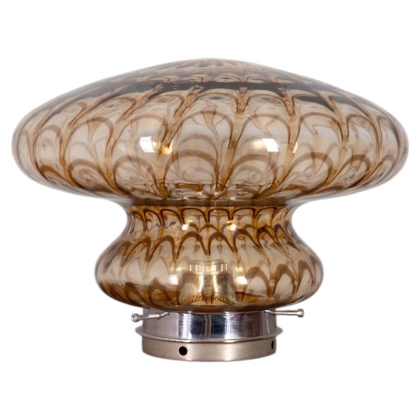 Vintage 1970s amber Murano glass table lamp, Italian design For Sale