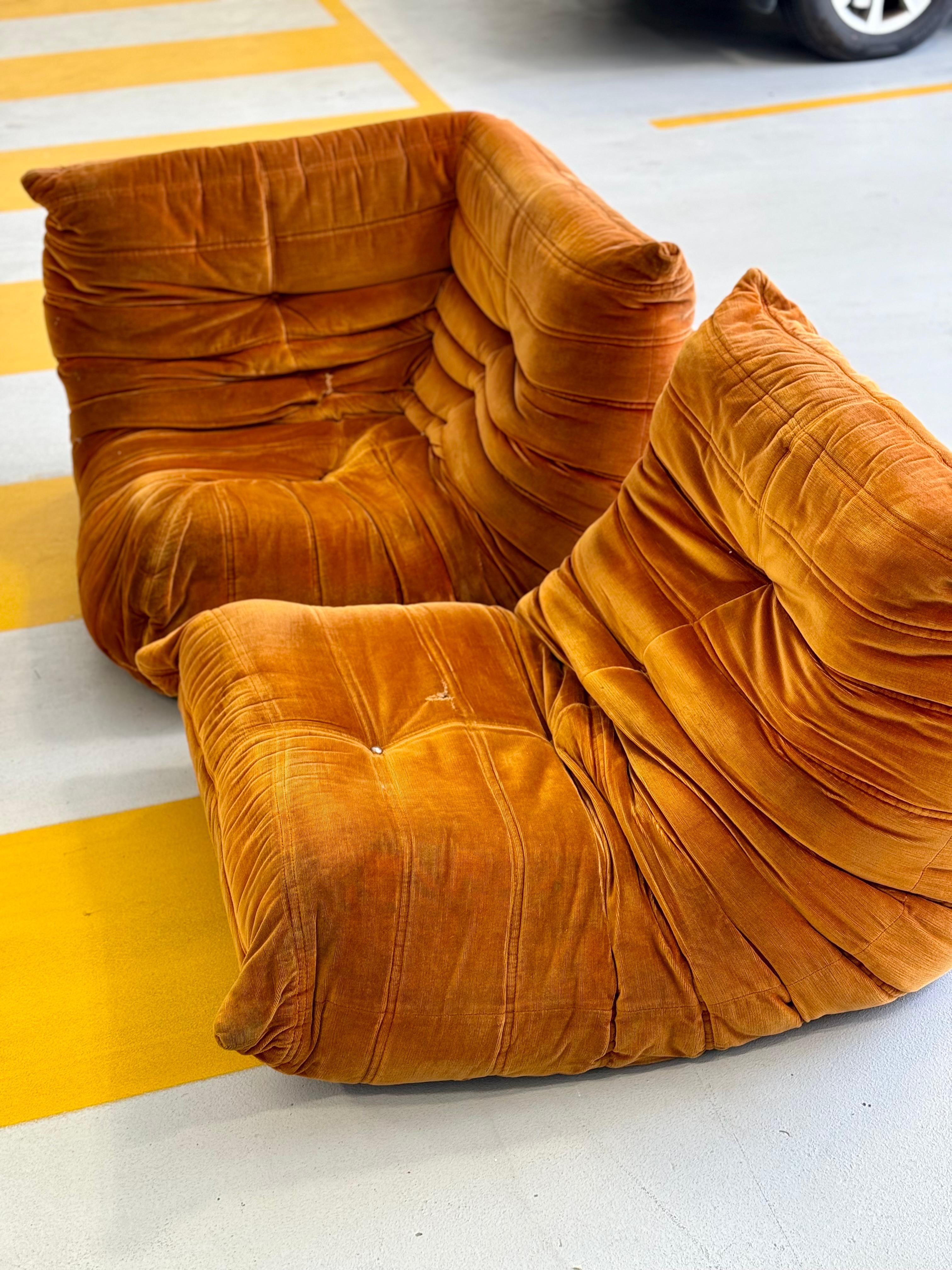 Late 20th Century Vintage 1970’s Arconas Togo Set For Sale