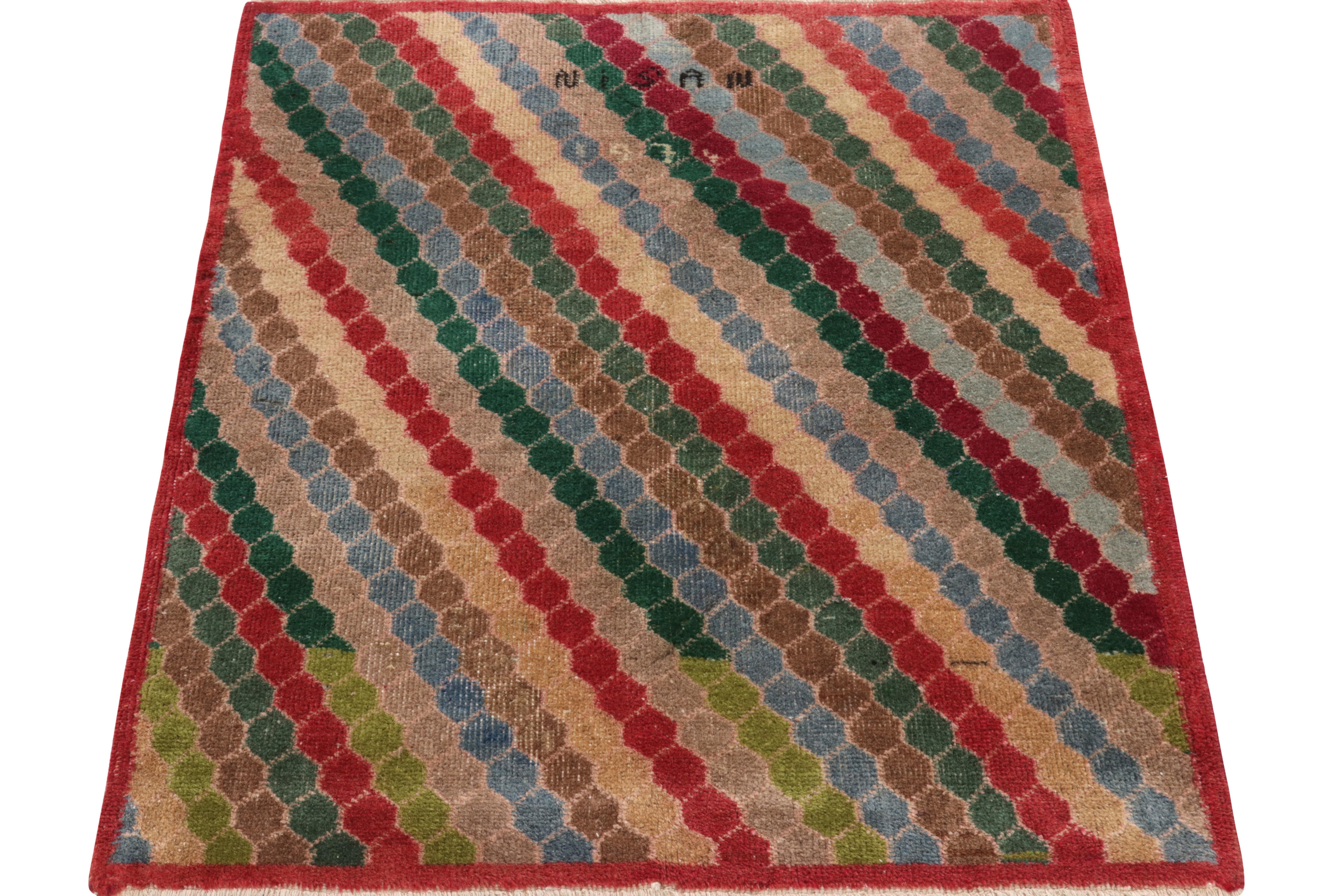 From Rug & Kilim’s Mid-Century Pasha collection, a 1970s vintage rug celebrating the works of a bold designer from Turkey. 

Exemplifying the artist’s unique take on Turkish Deco sensibilities, this rare signature piece from the artist enjoys an