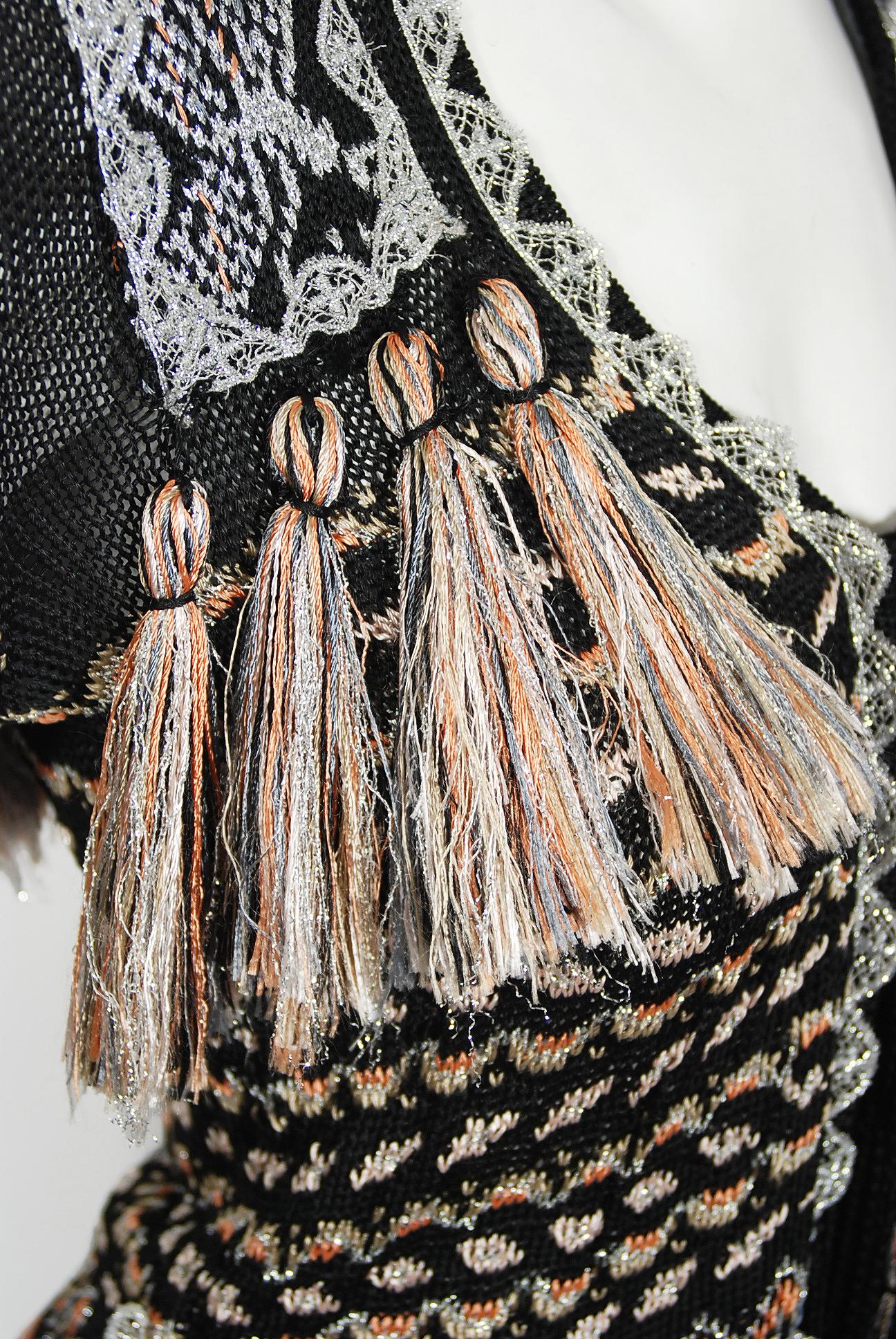 Bill Gibb Metallic Knit Insect-Novelty Tassel Pullover Kleid Set, 1970er Jahre im Zustand „Gut“ im Angebot in Beverly Hills, CA