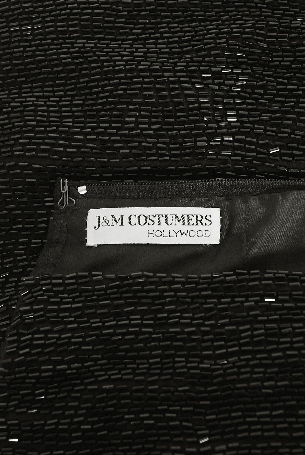 Vintage 1970s Black Fully-Beaded Silk Satin Halter Custom Couture Disco Jumpsuit en vente 8