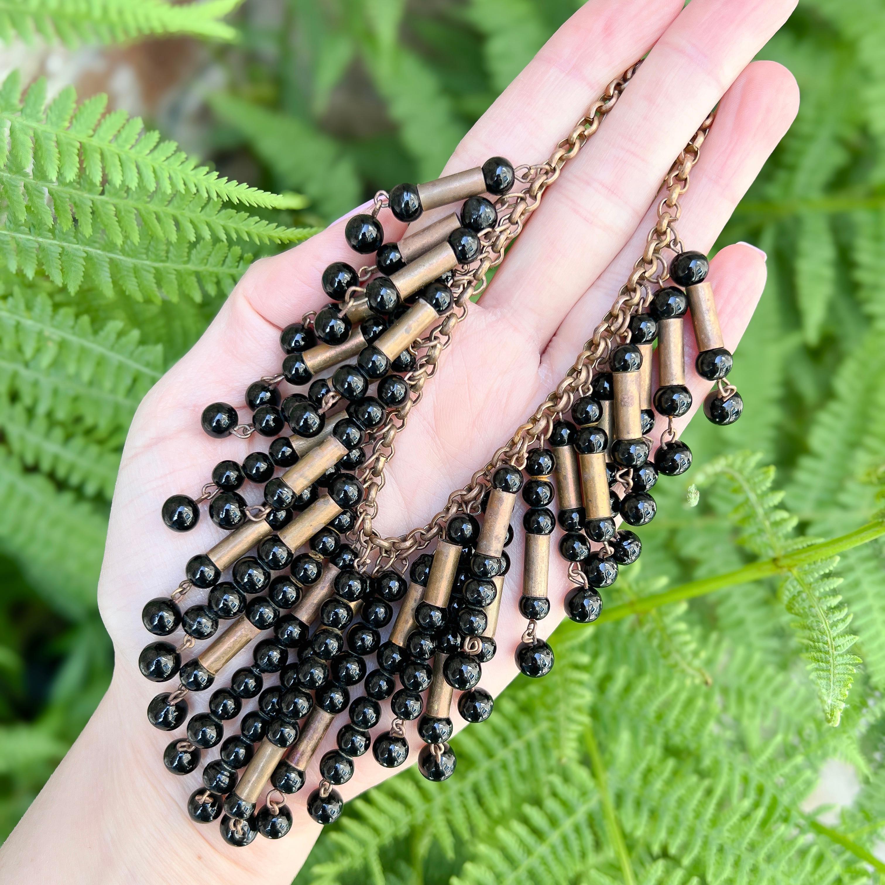 Collana con frange di perle di vetro nere vintage degli anni '70 In condizioni buone in vendita a Skelmersdale, GB