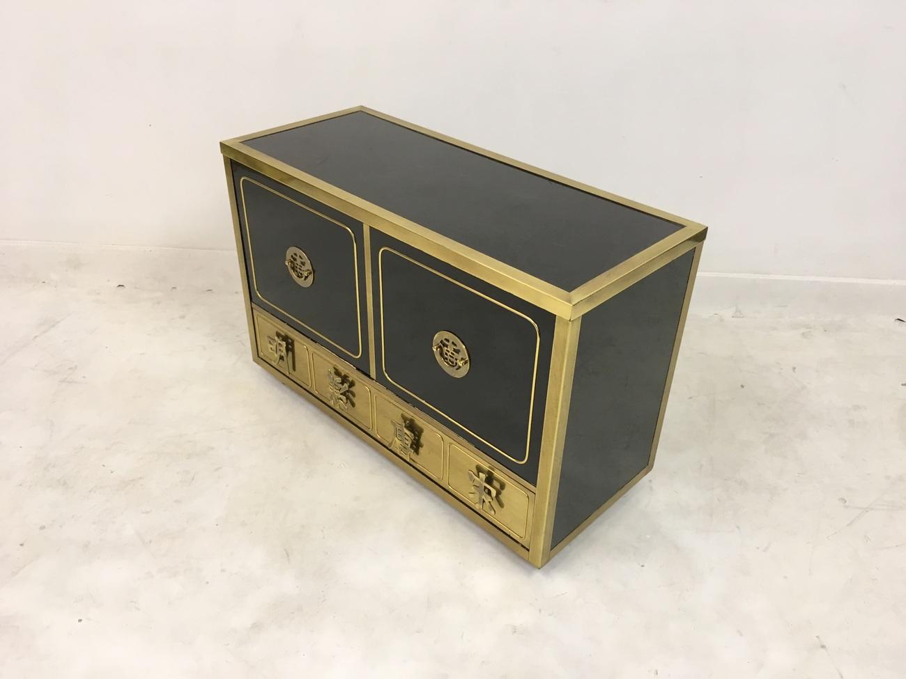 Vintage 1970s Black Lacquer and Brass Cabinet by Mastercraft 4
