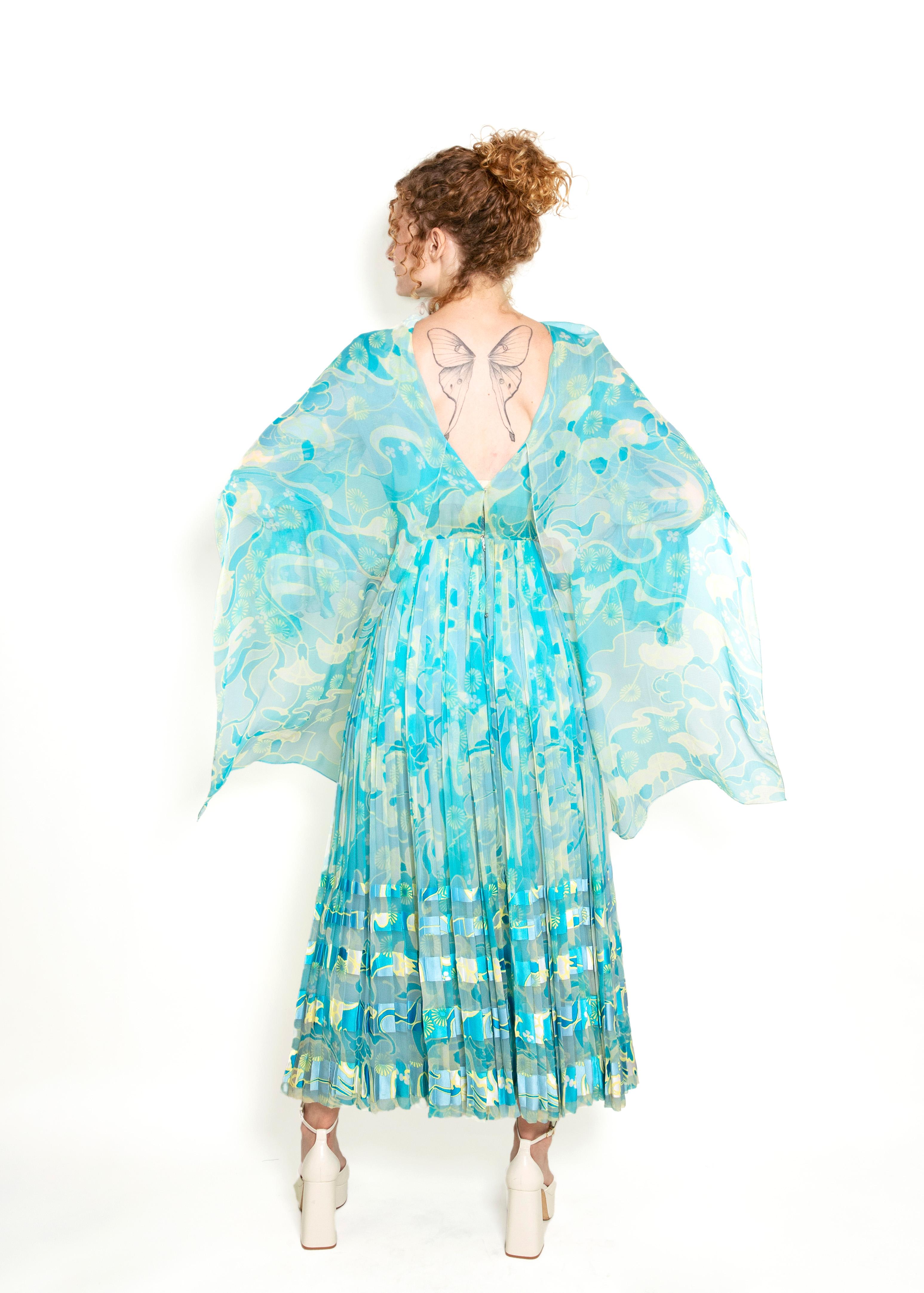 Women's Vintage 1970's Blue Silk Printed Chiffon Dress For Sale