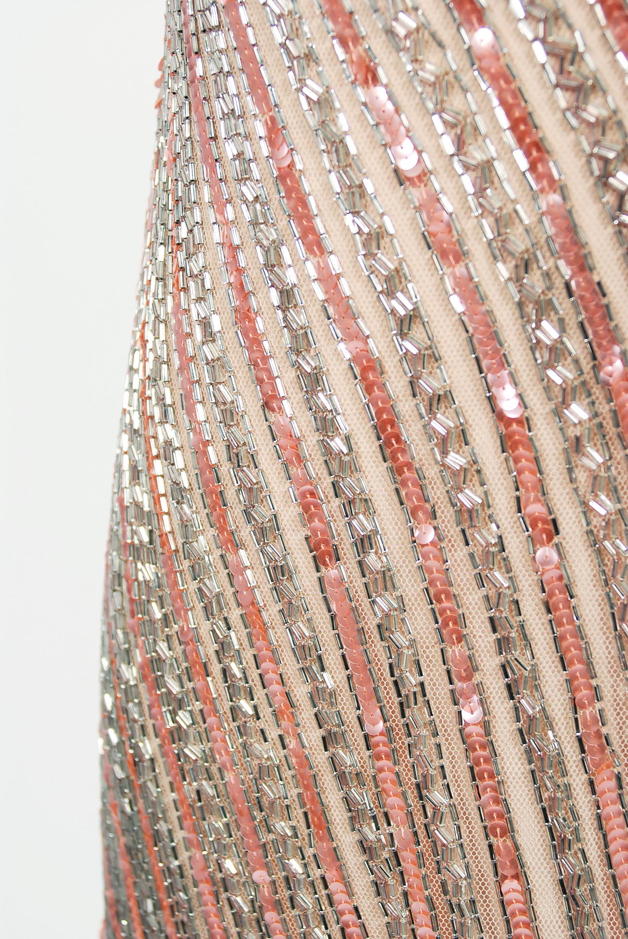 Vintage 1970er Bob Mackie Couture Rosa trägerloses Sanduhr-Kleid mit hohem Schlitz und Perlenbesatz 6