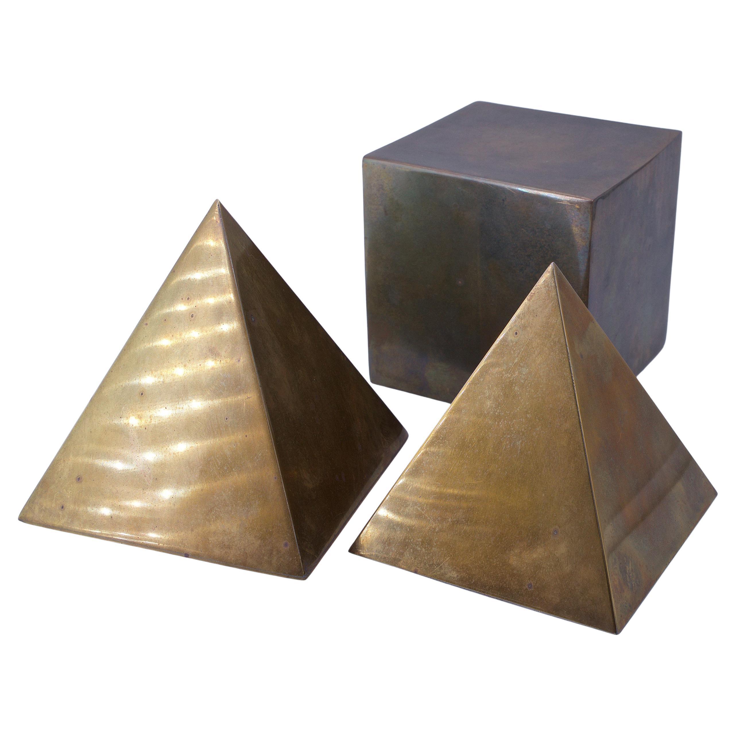 Vintage 1970s Brass Geometric Table Sculptures Pyramid Cube Mid-Century, Italy For Sale