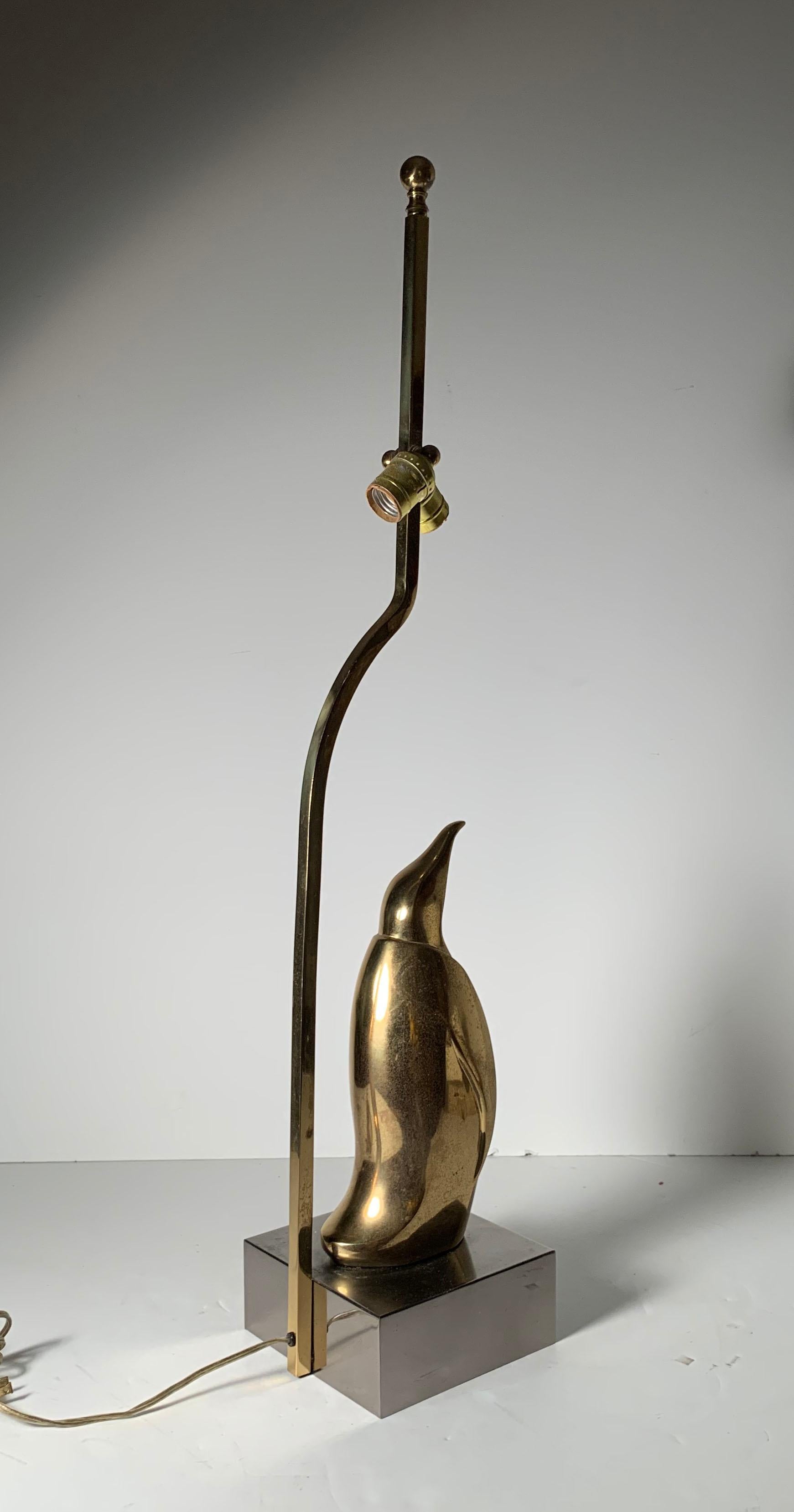 Vintage 1970s Brass Penguin Lamp Attributed to Willy Daro For Sale 2