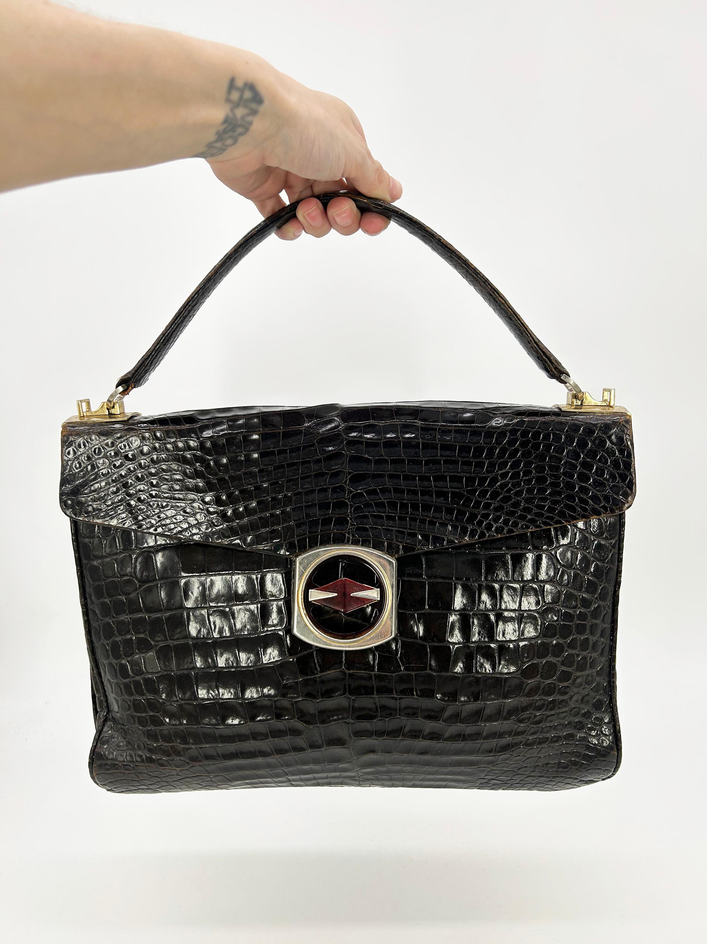 Vintage 1970s Brown Alligator Portfolio Top Handle Tote For Sale 8
