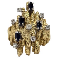 Vintage 1970 Brutalist 18K Gold Ring with Marquise Sapphires and Diamonds (Bague en or 18K avec saphirs marqués et diamants)