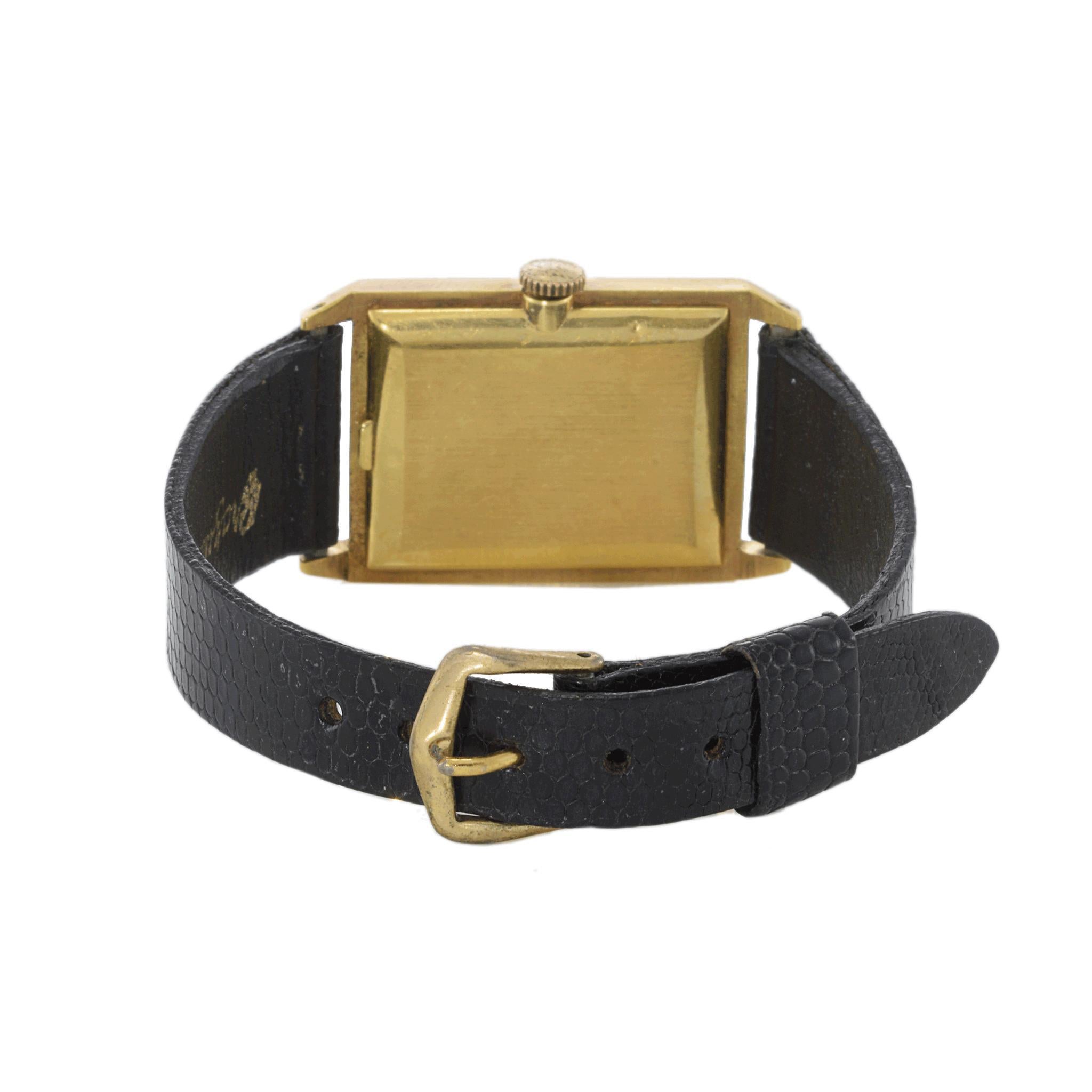 Vintage 1970s Bucherer 18KT Yellow Gold Rectangular Dress Watch – Manual Wind For Sale 1