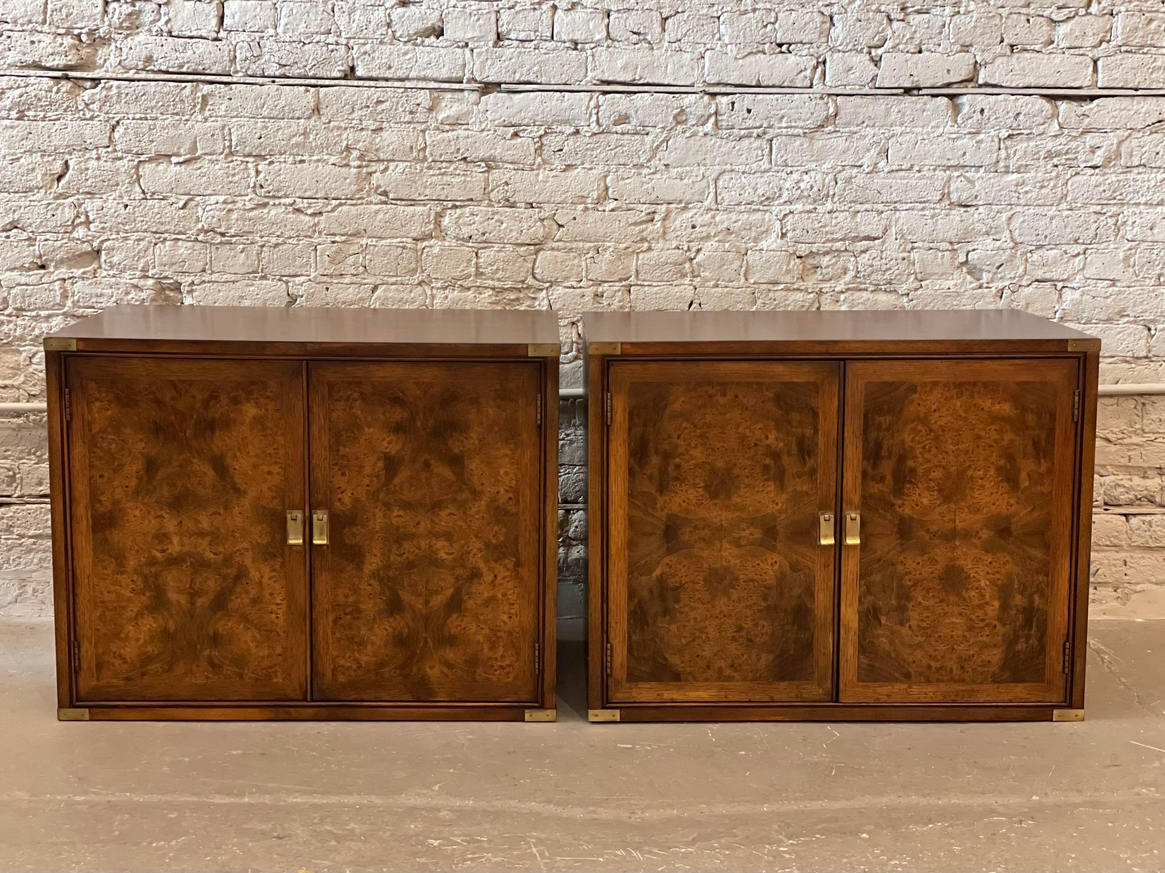 Vintage 1970s Burled Wood Nightstands, a Pair 7