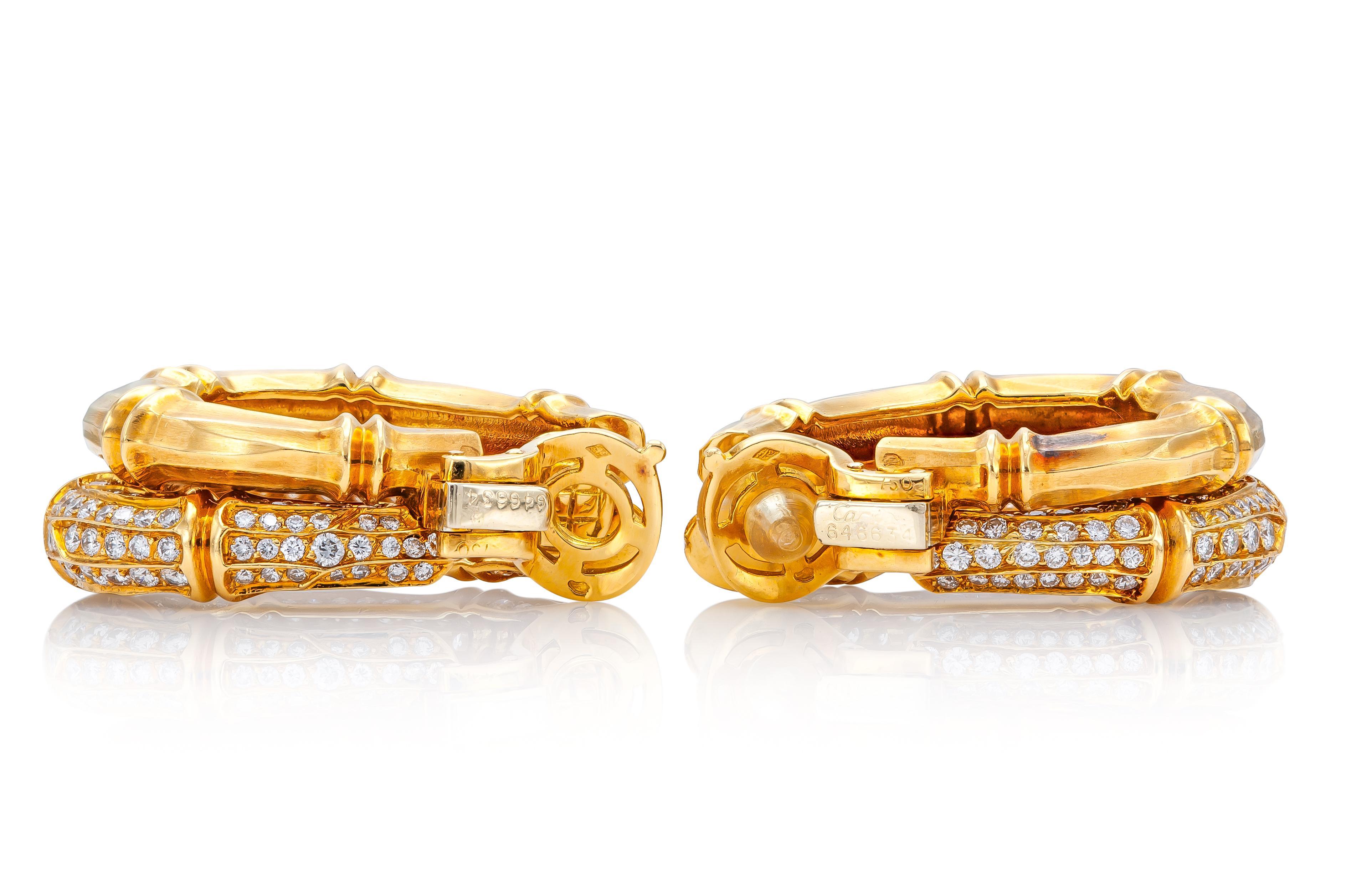 Vintage 1970er Cartier Bambus-Creolen-Ohrringe mit Diamanten im Zustand „Gut“ im Angebot in New York, NY