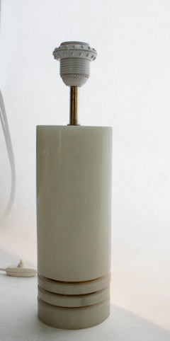 Lampe de table vintage des années 1970 en albâtre blanc de Cerri Nestore : Un mélange audacieux d'Elegance