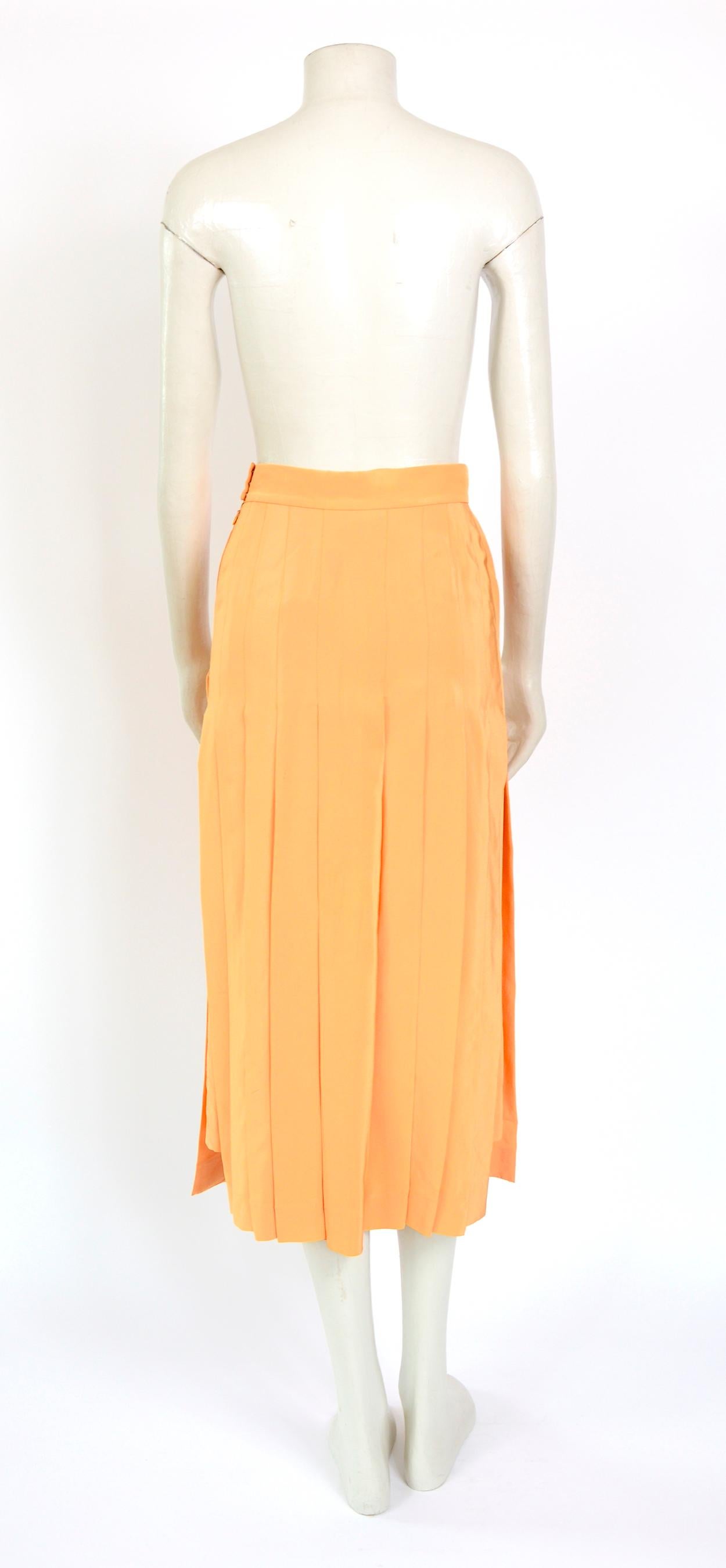 Vintage 1970's Chanel peach silk pleated skirt with matching signed buckle belt 2