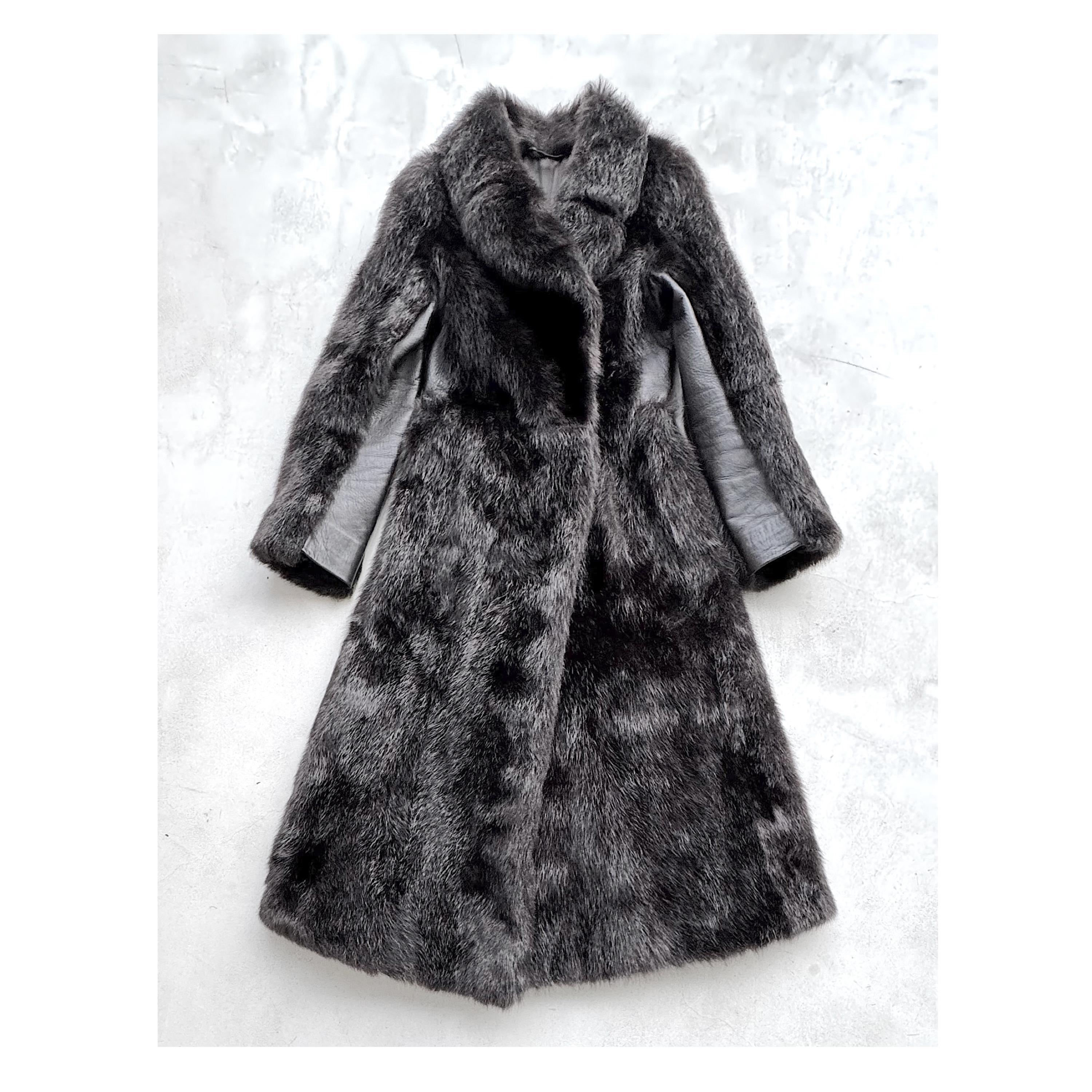 Vintage 1970s Chocolate Brown Belted Coat with Leather & Mesh Buckle Detail For Sale 2