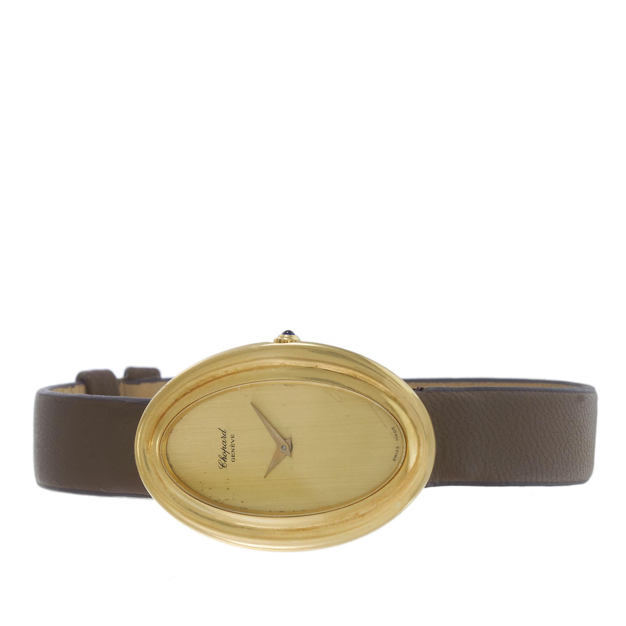 Vintage 1970's Chopard Ref. 5047-1 Gold Oval Dress Watch - Quarz im Angebot 1