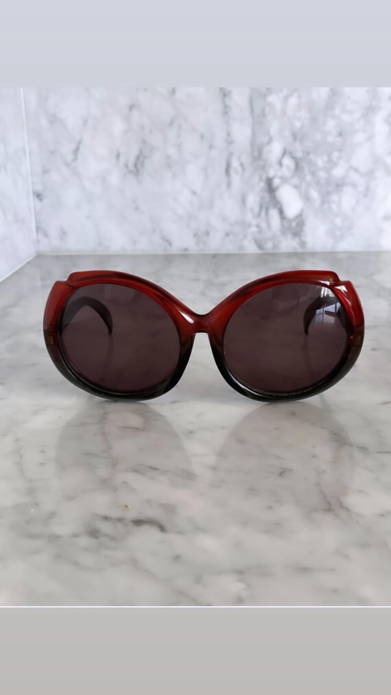 Vintage 1970’s Christian Dior two tone oversized sunglasses  For Sale 6