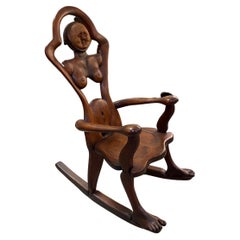 Chaise à bascule vintage Cocobolo en bois de rose sculptée féminine, années 1970