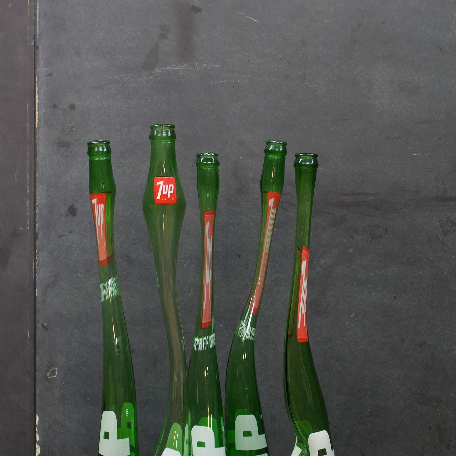 how to date old 7up bottles