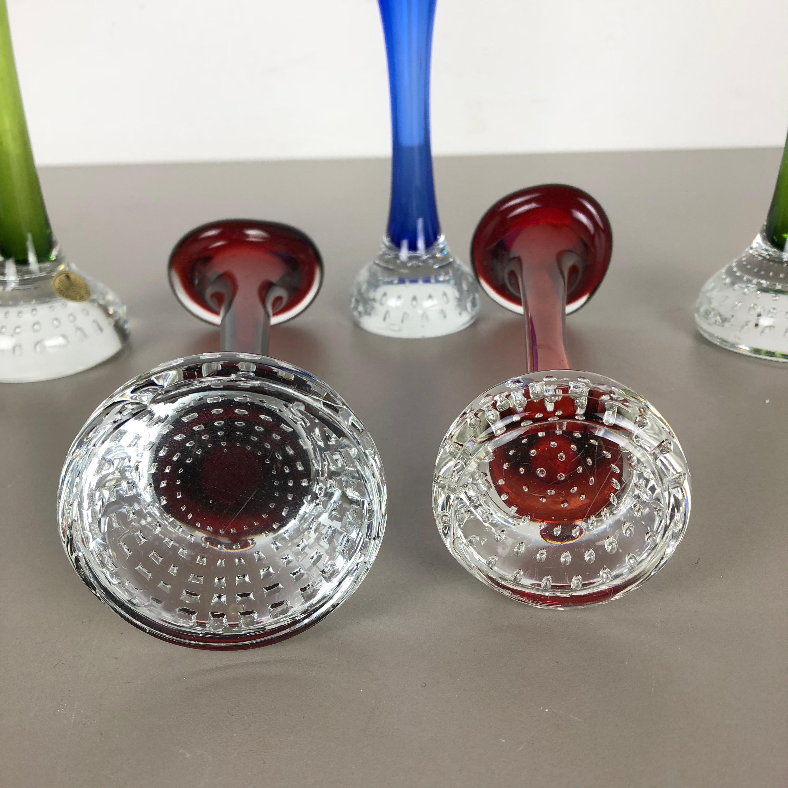 Ensemble coloré de cinq vases en verre vintage des années 1970 par Bo Borgstrom pour ASEDA, Suède en vente 8