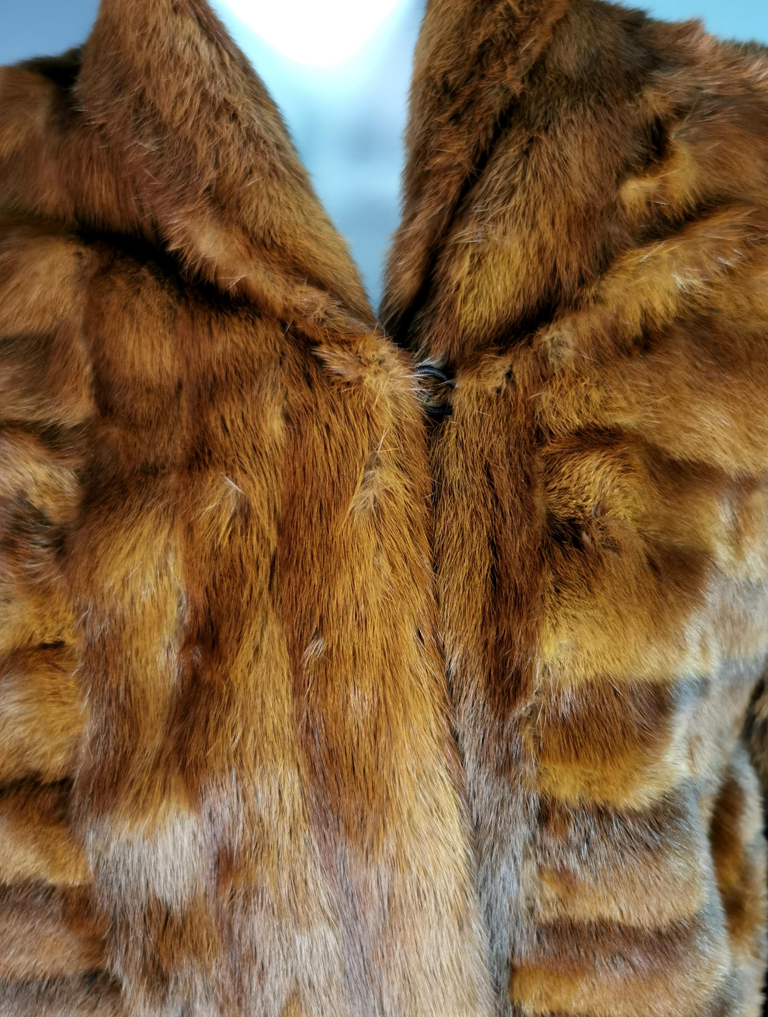 Manteau long en fourrure de coney vintage des années 1970  en vente 5