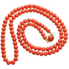 Vintage 1970s Coral and Yellow Gold Necklace