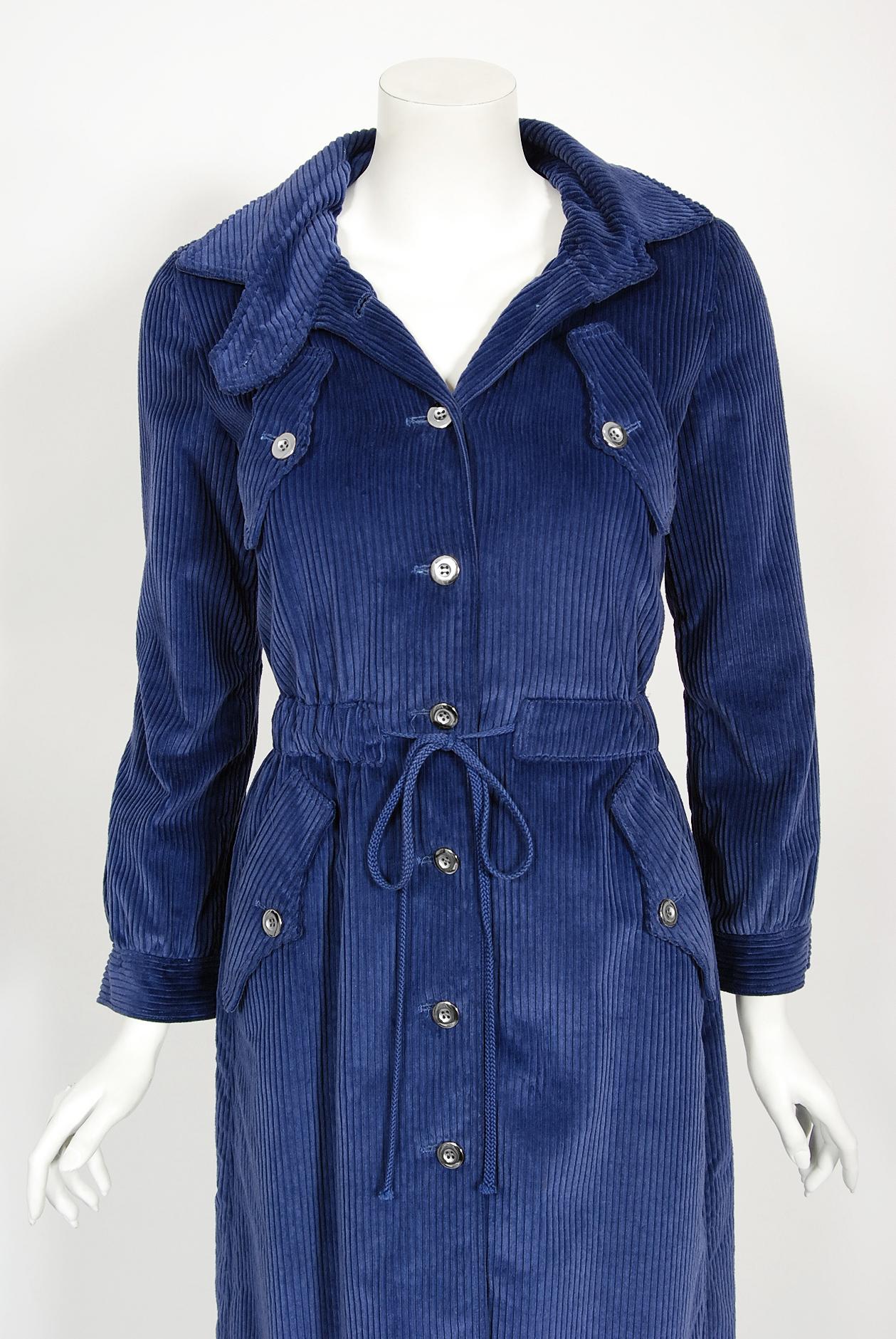 Women's Vintage 1970s Courrèges Navy Blue Corduroy Waist-Tie Detachable Hood Jacket Coat For Sale