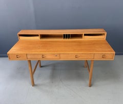 Vintage 1970s Danish Peter Lovig Mid Century Modern Desk in White Oak