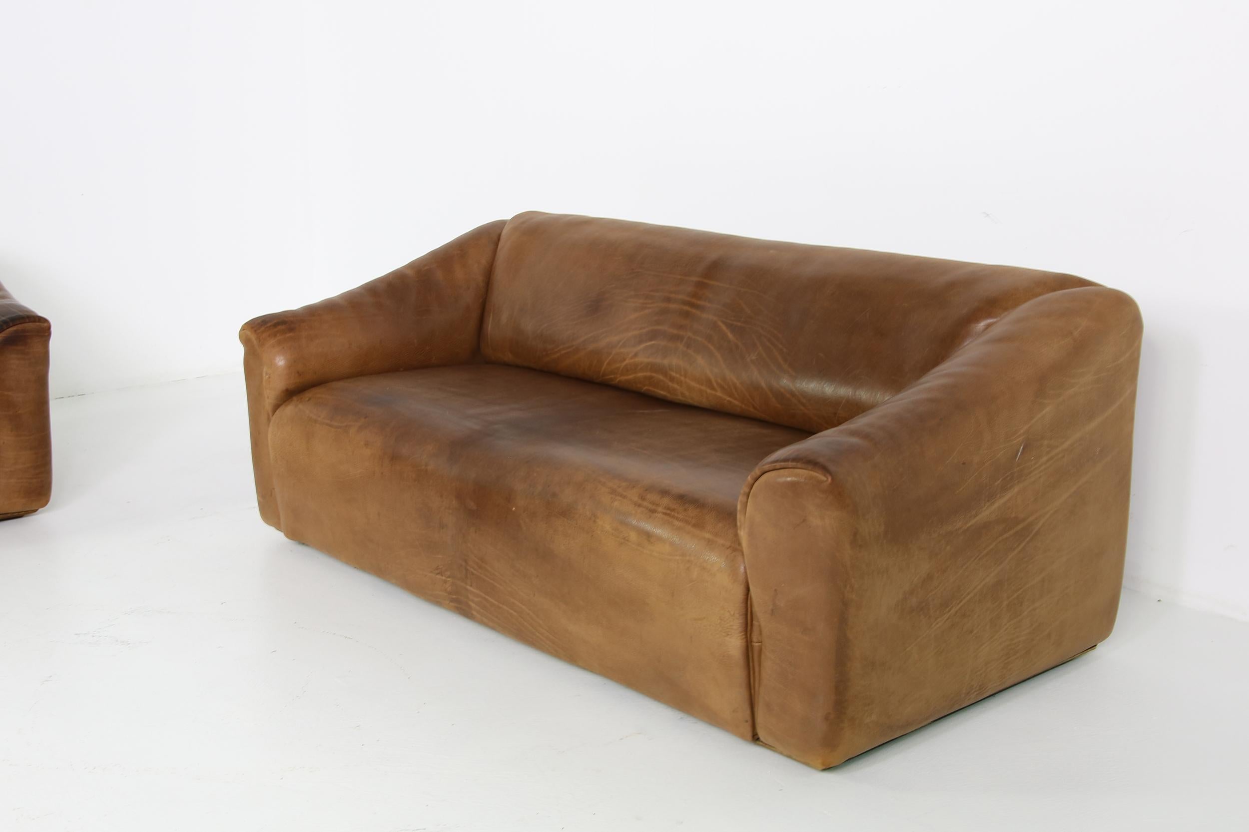 Vintage 1970s De Sede DS 47 Brown Buffalo Leather Sofa & Lounge Chair Set Cognac 4