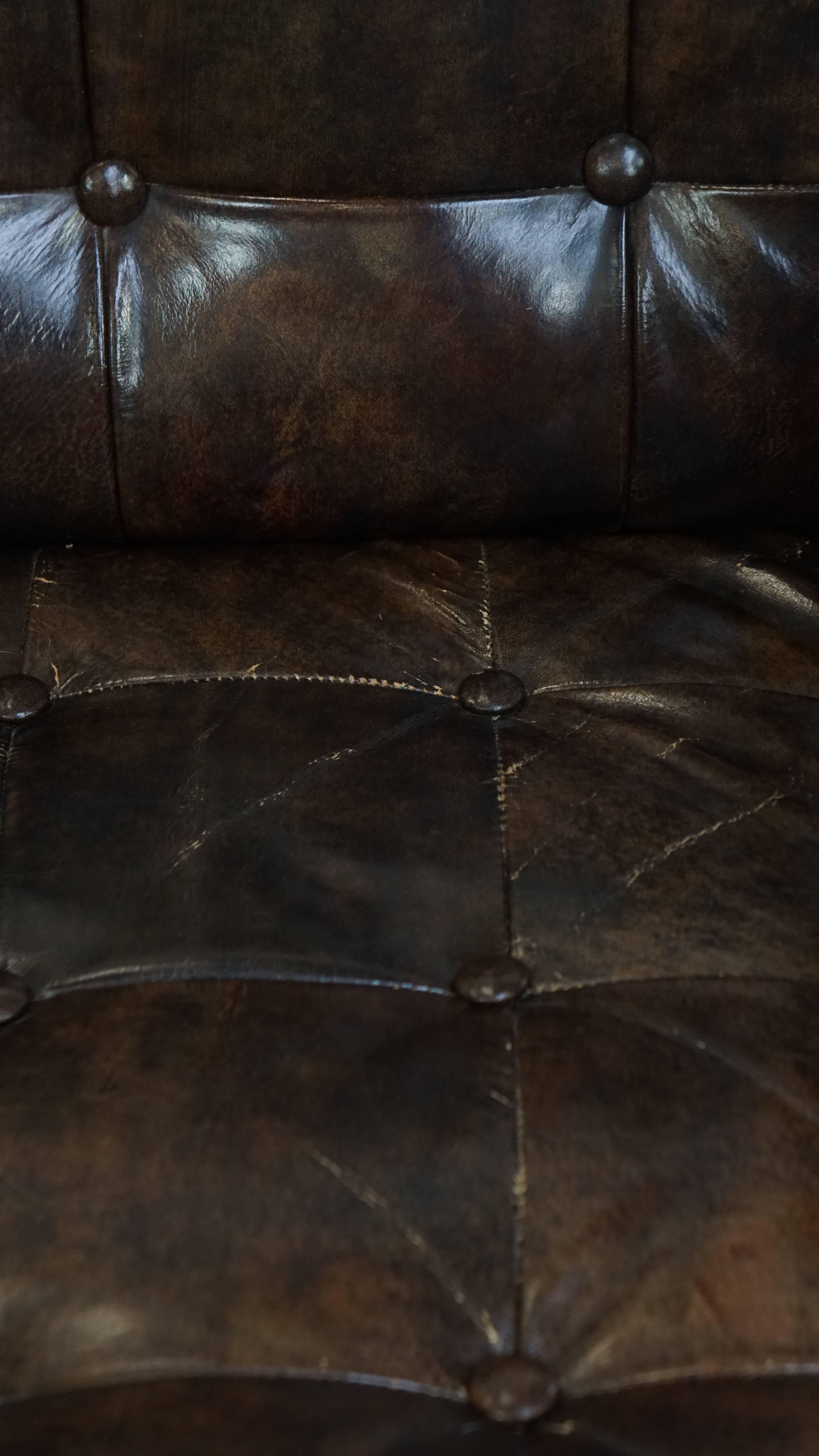 Vintage 1970s Design Armchair Made of Wood, Leather, and Webbing For Sale 7